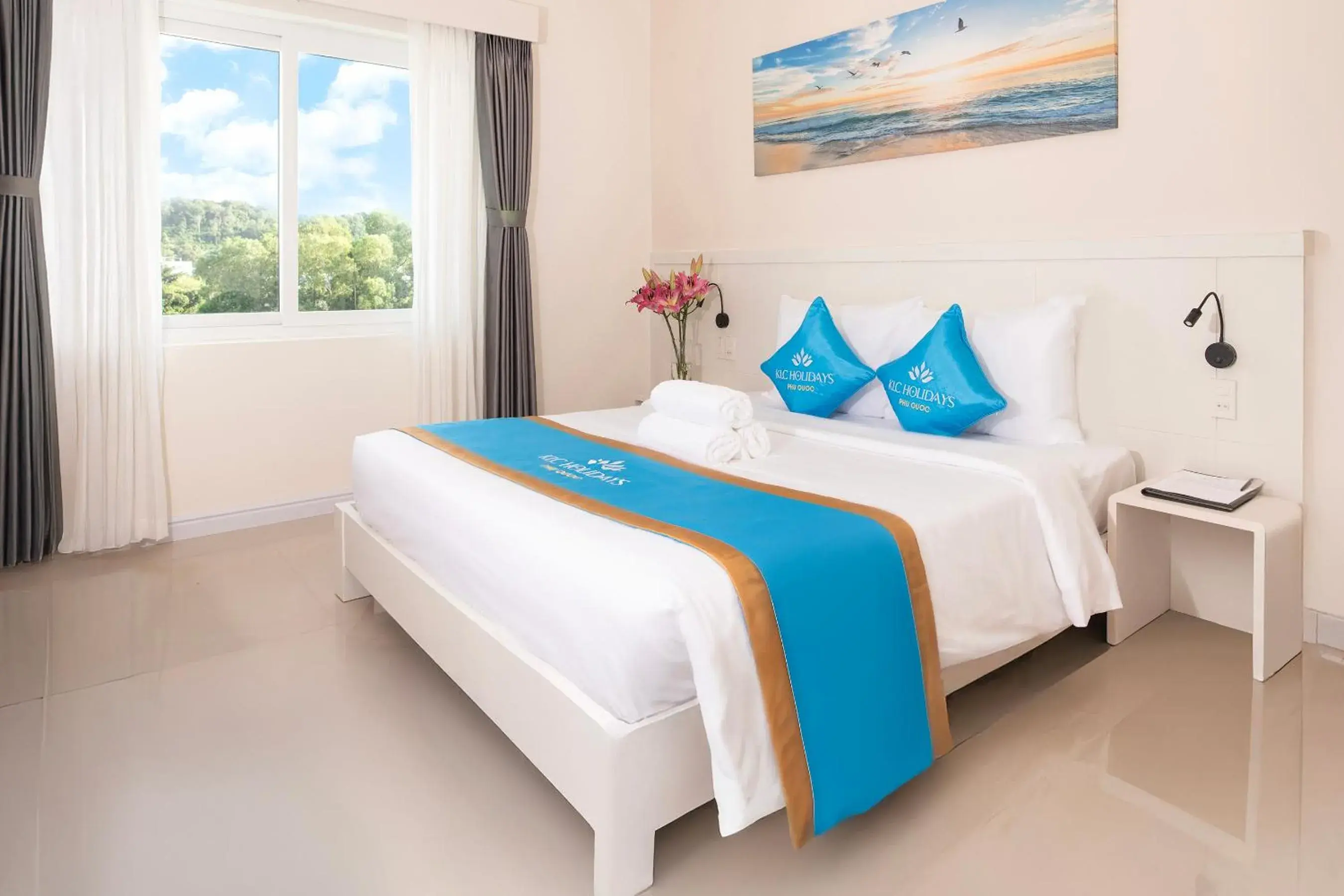 Superior Double Room in Gold Beach Hotel Phu Quoc Superior Double Room in Gold Beach Hotel Phu Quoc