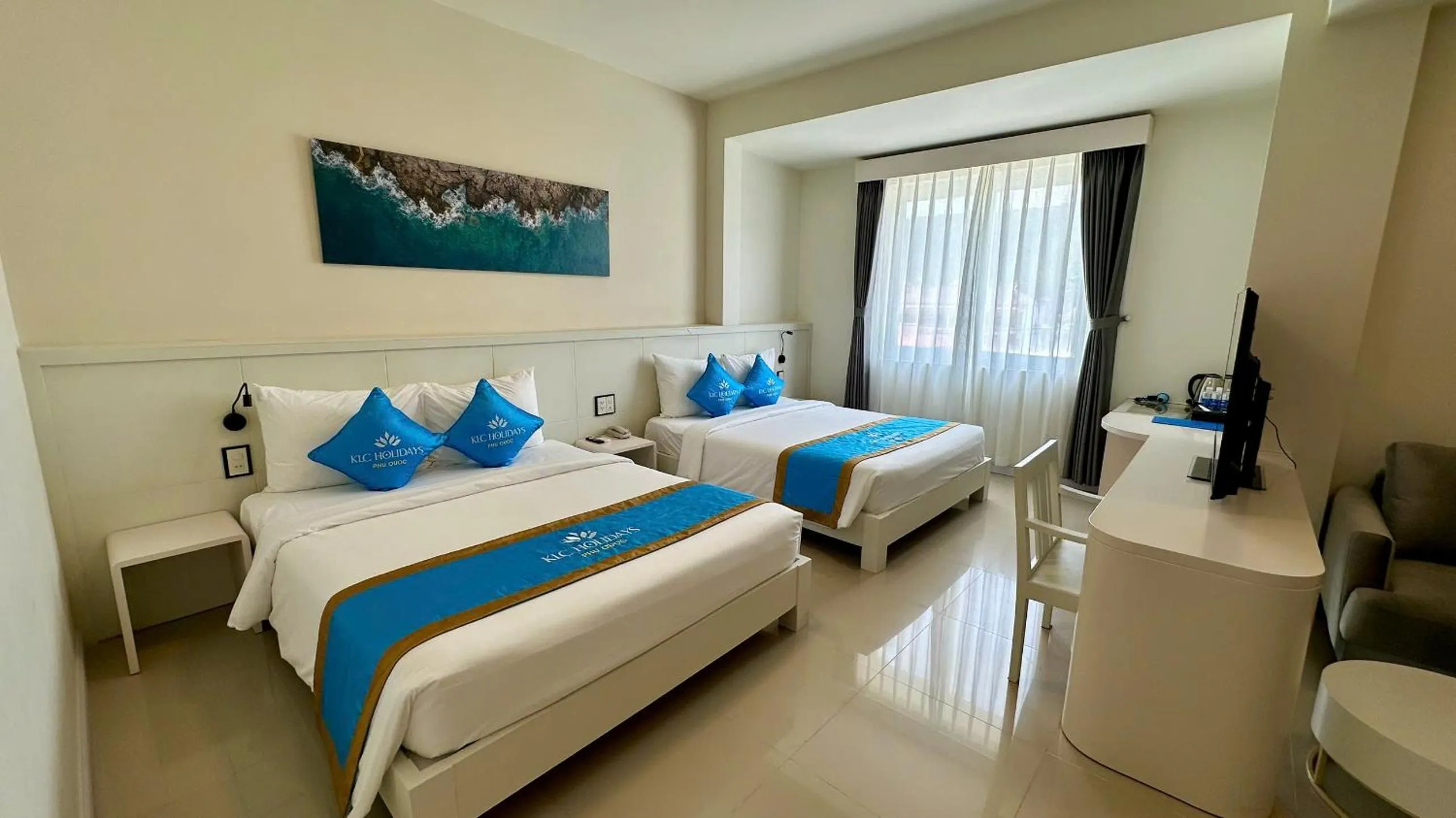 Bedroom, Bed in KLC Holidays Phu Quoc Hotel