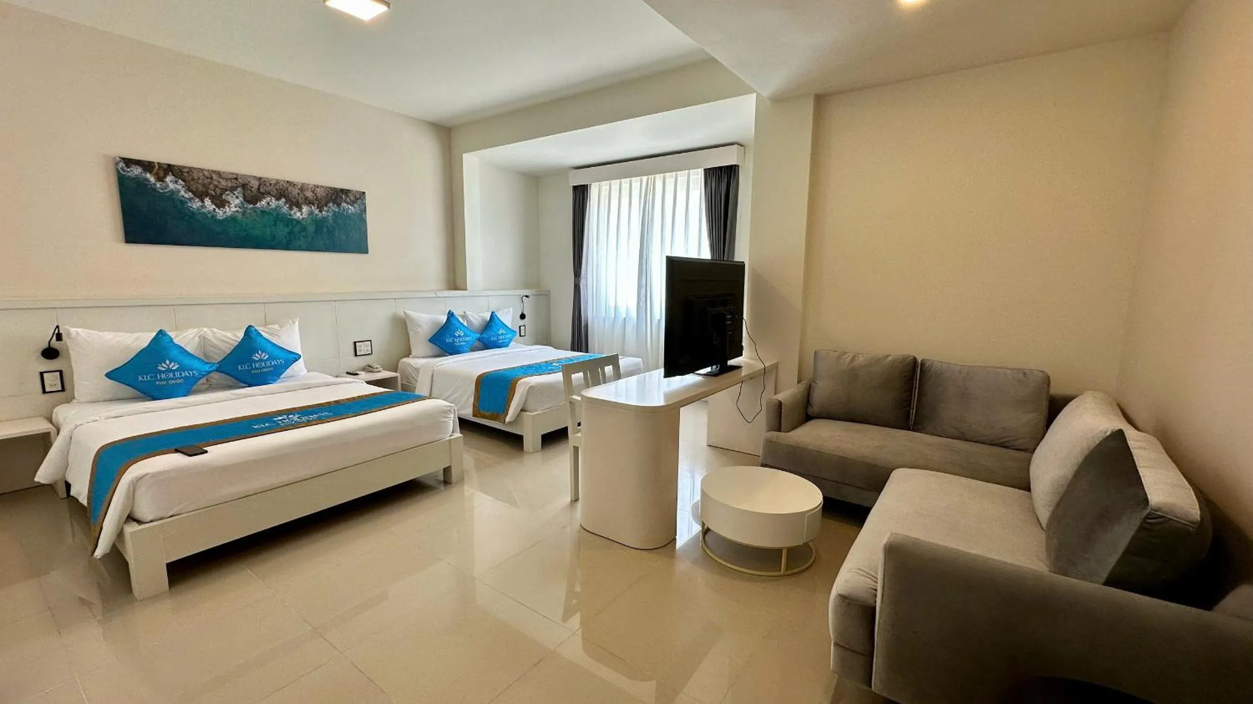 Bedroom, Bed in KLC Holidays Phu Quoc Hotel