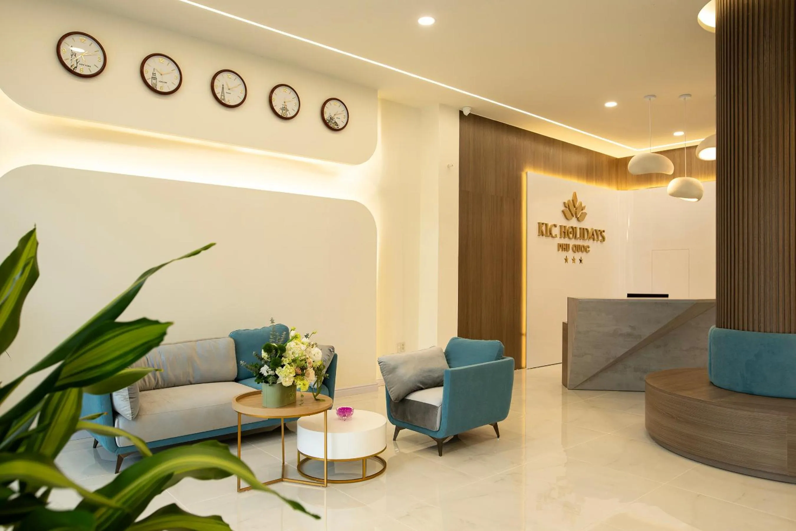 Seating area in KLC Holidays Phu Quoc Hotel