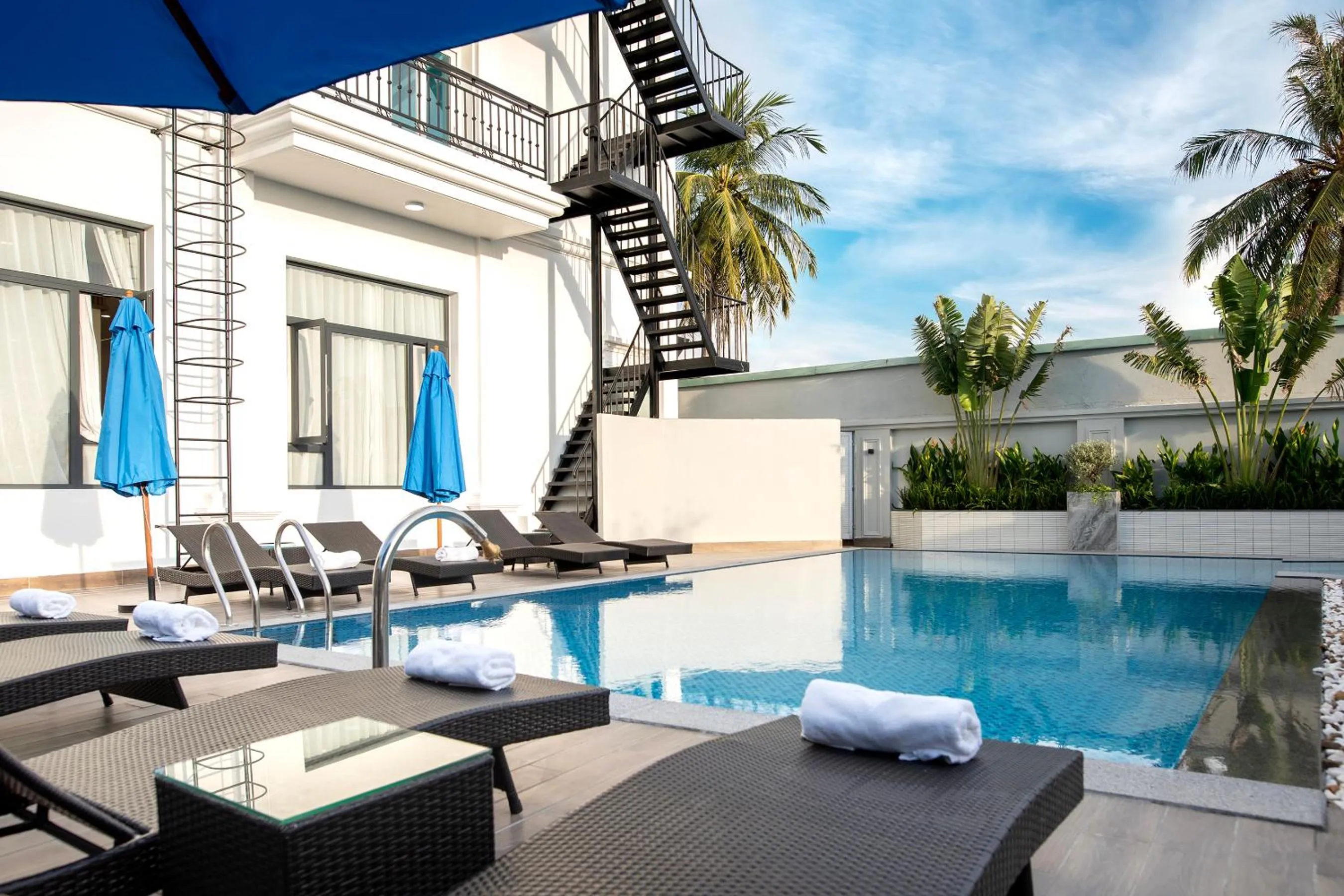 Swimming pool in KLC Holidays Phu Quoc Hotel