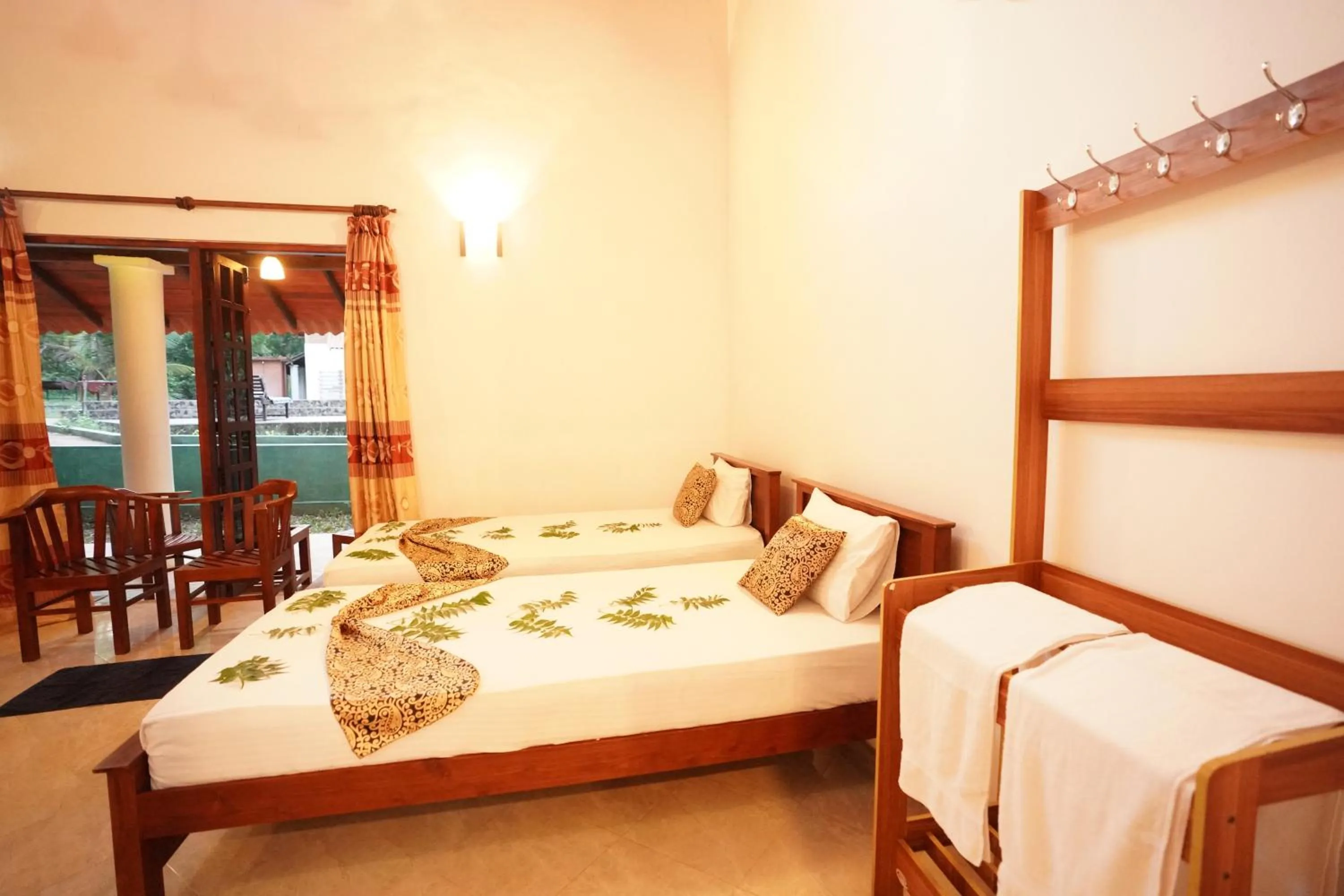 Photo of the whole room, Bed in Vaana Resort