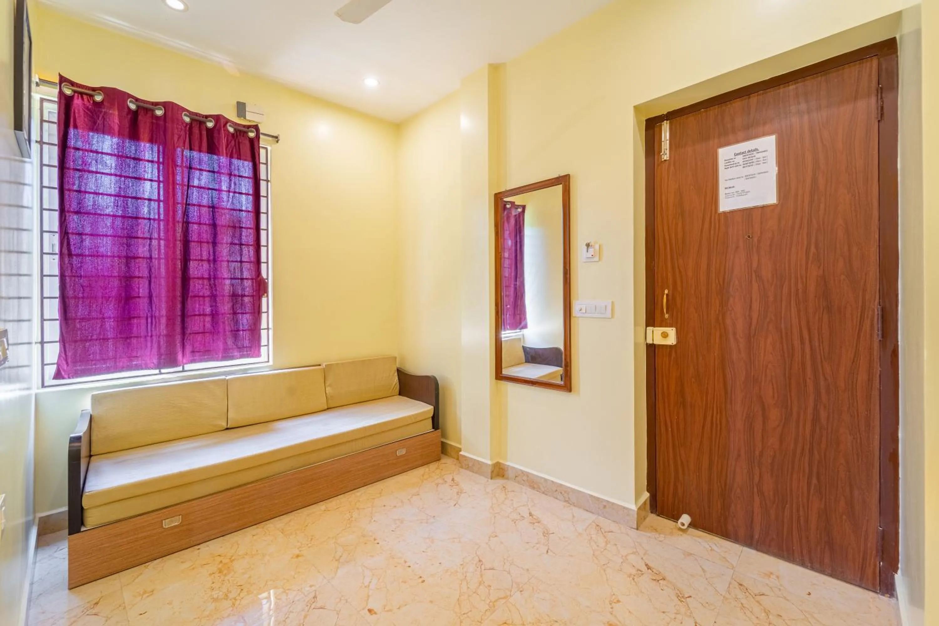 Seating area in Shoreline Stays Near Rock Beach