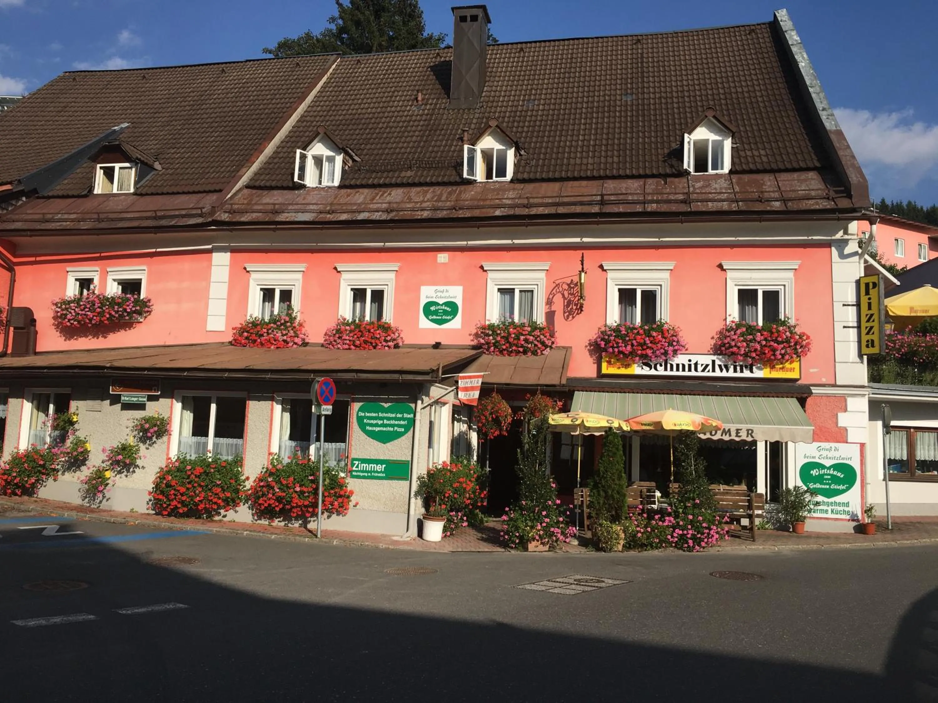 Facade/entrance in Bed & Breakfast Goldener Stiefel