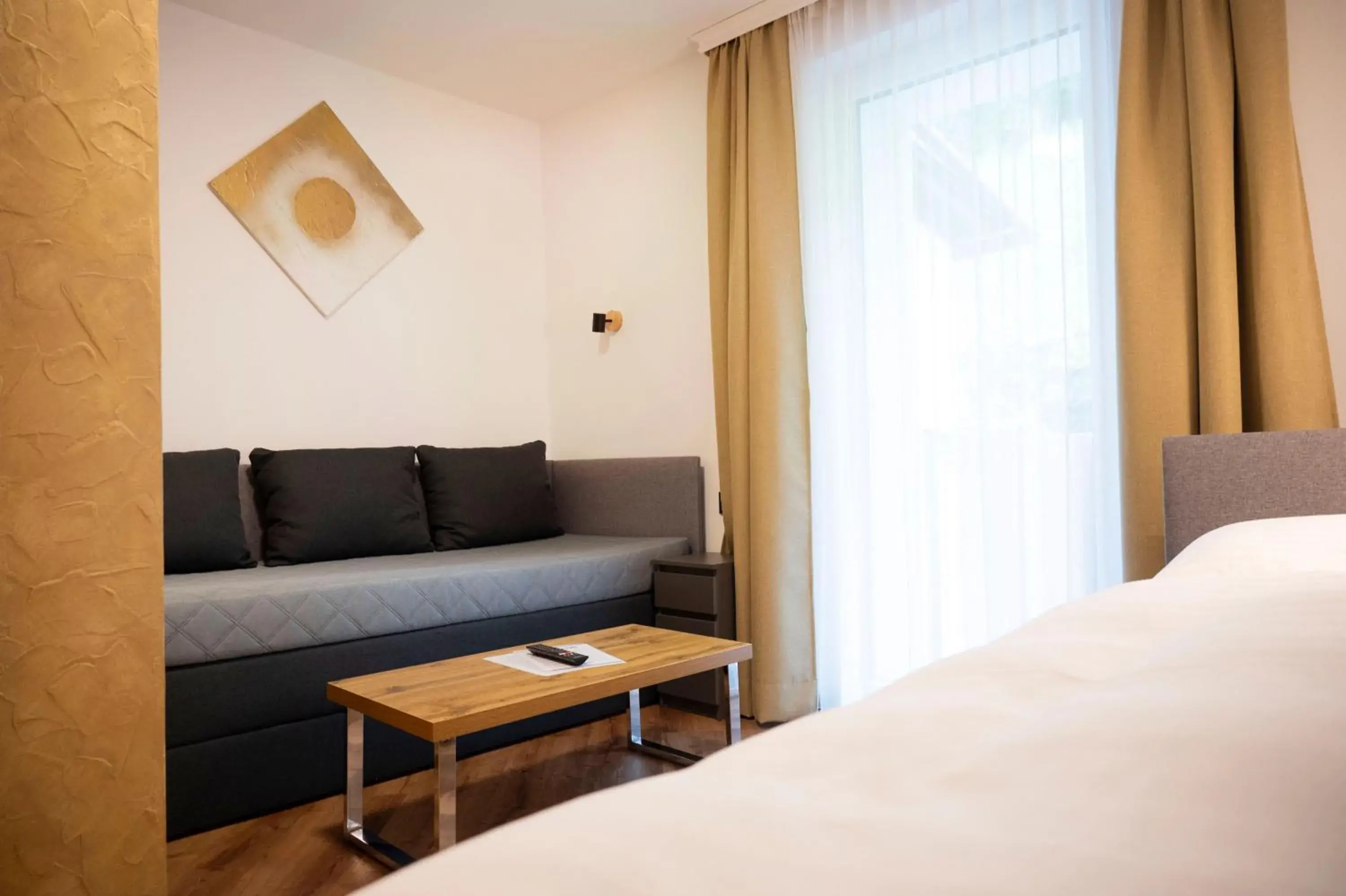 Deluxe Twin Room in Bed & Breakfast Goldener Stiefel Deluxe Twin Room in Bed & Breakfast Goldener Stiefel