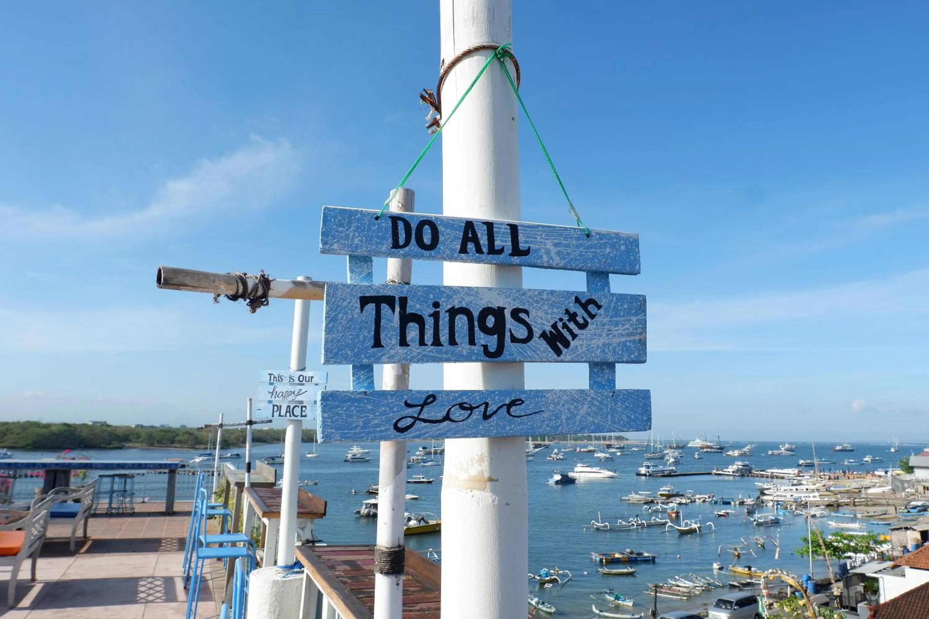 Street view in Paras Paros Marina Lodge