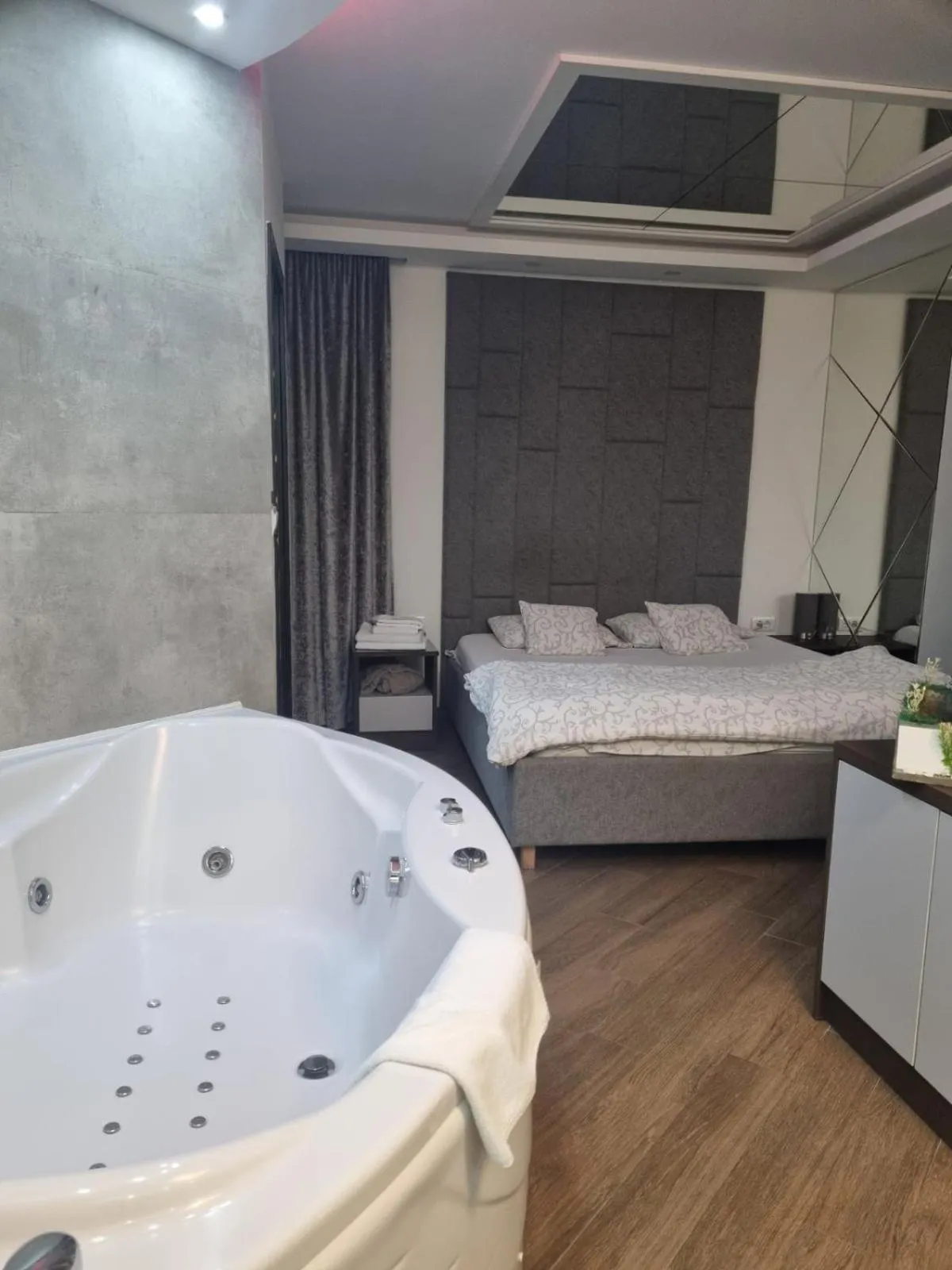Nirvana SPA Center