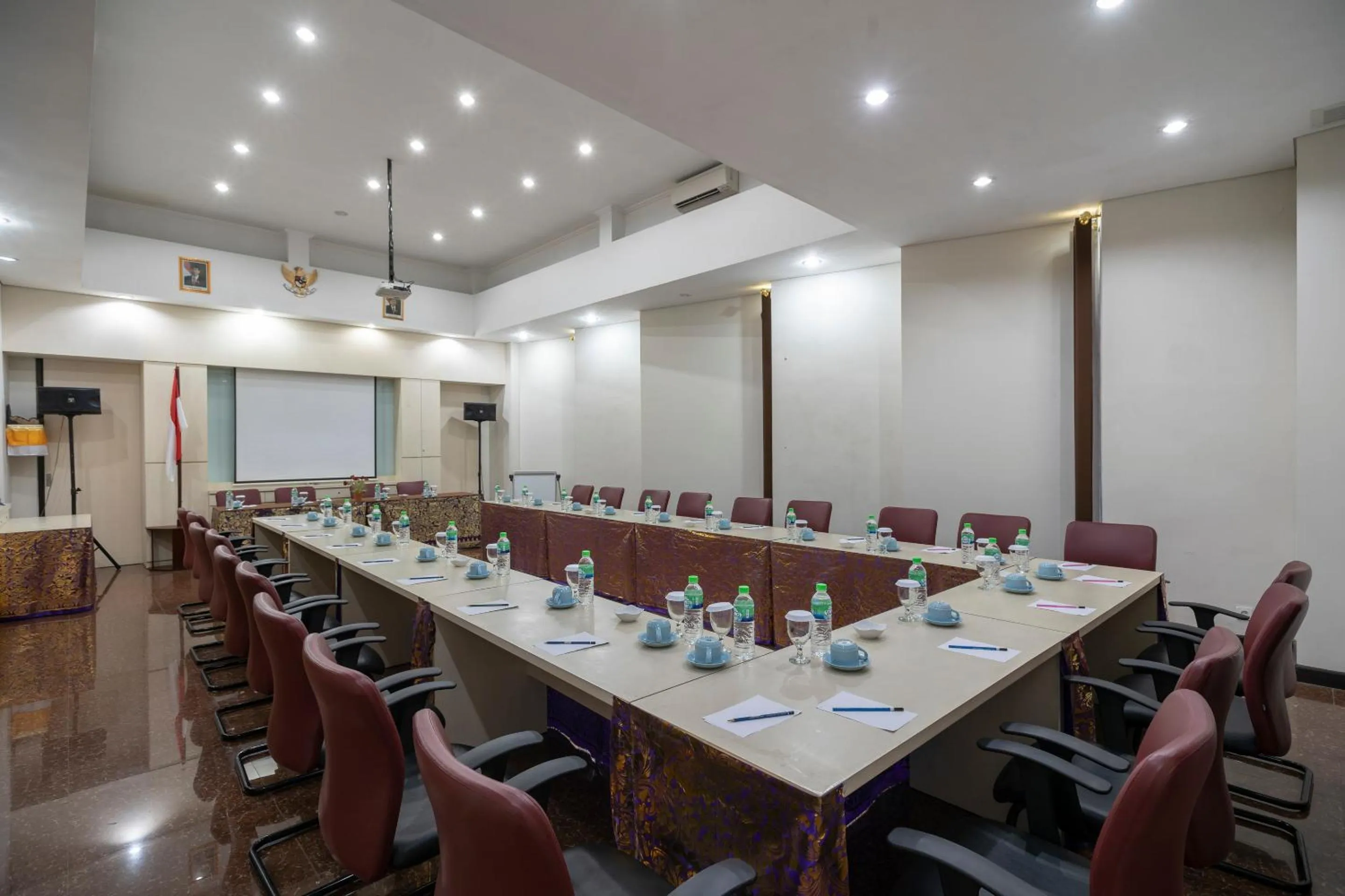 Meeting/conference room in Dante Guesthouse