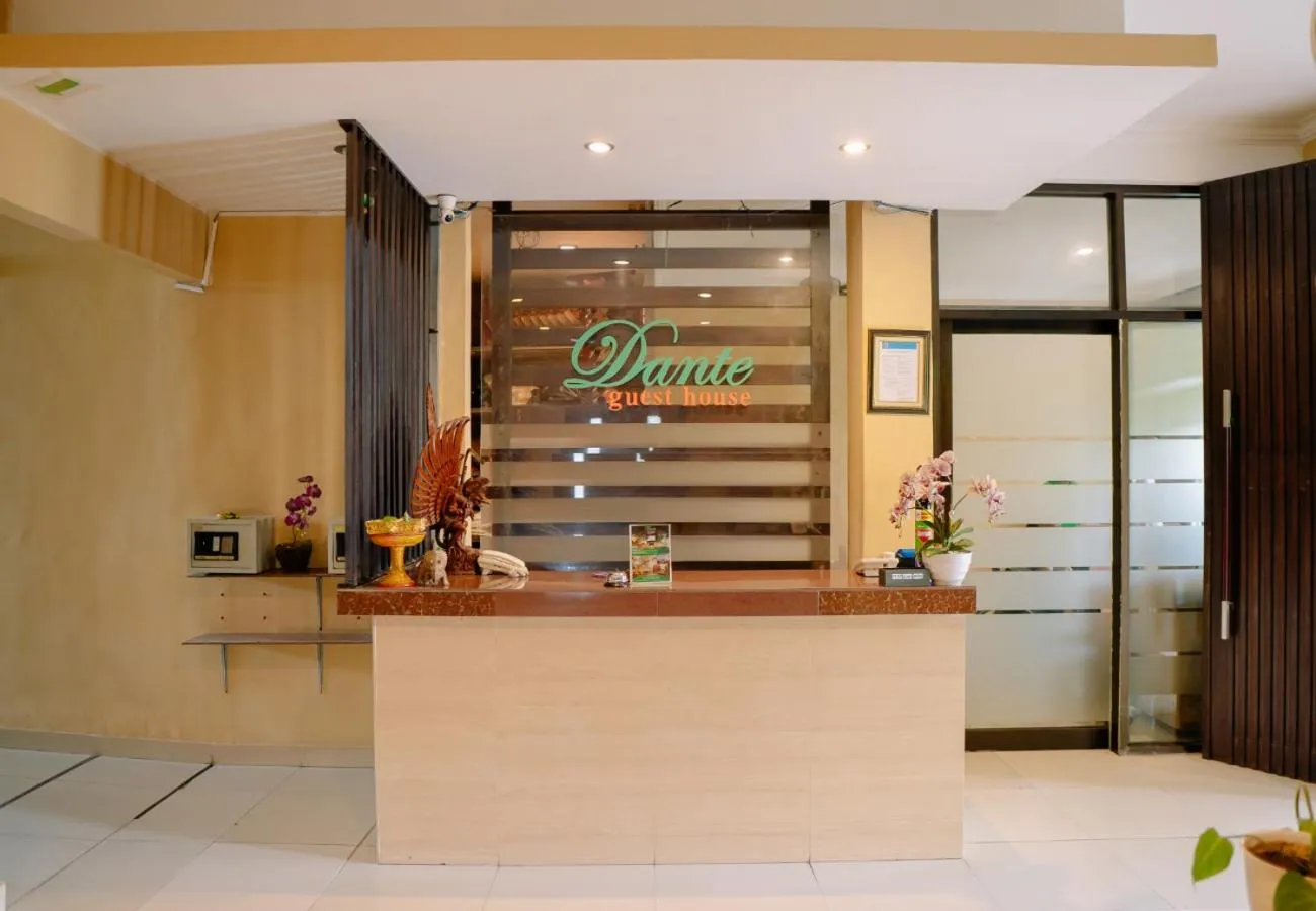 Lobby or reception in Dante Guesthouse