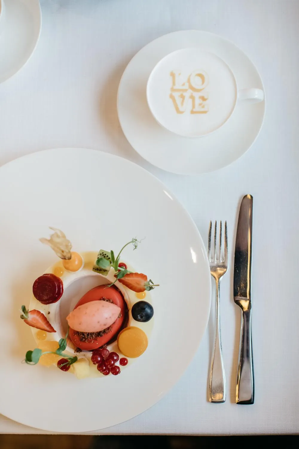 Restaurant/places to eat in The St. Regis Istanbul