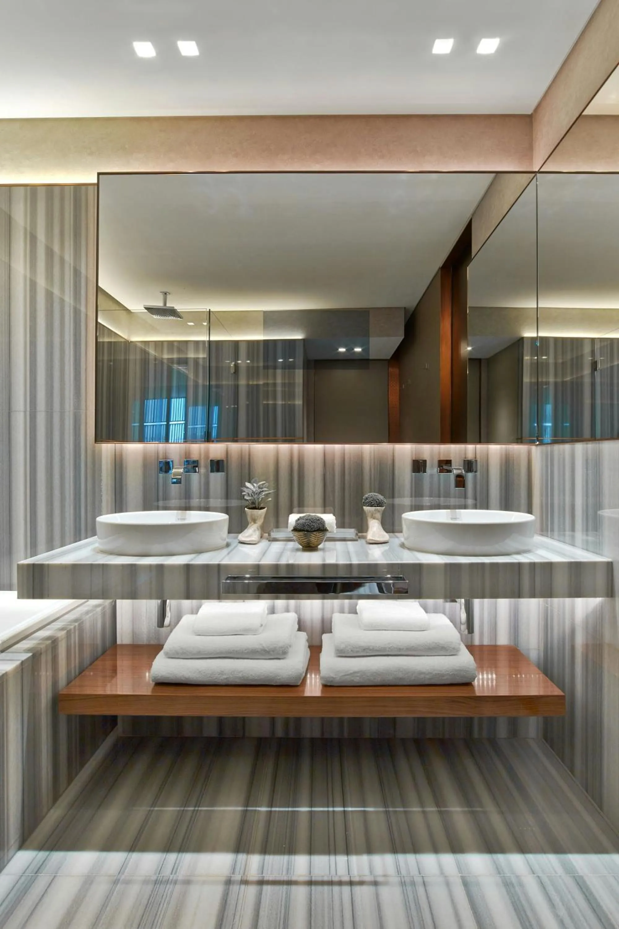 Bathroom in The St. Regis Istanbul