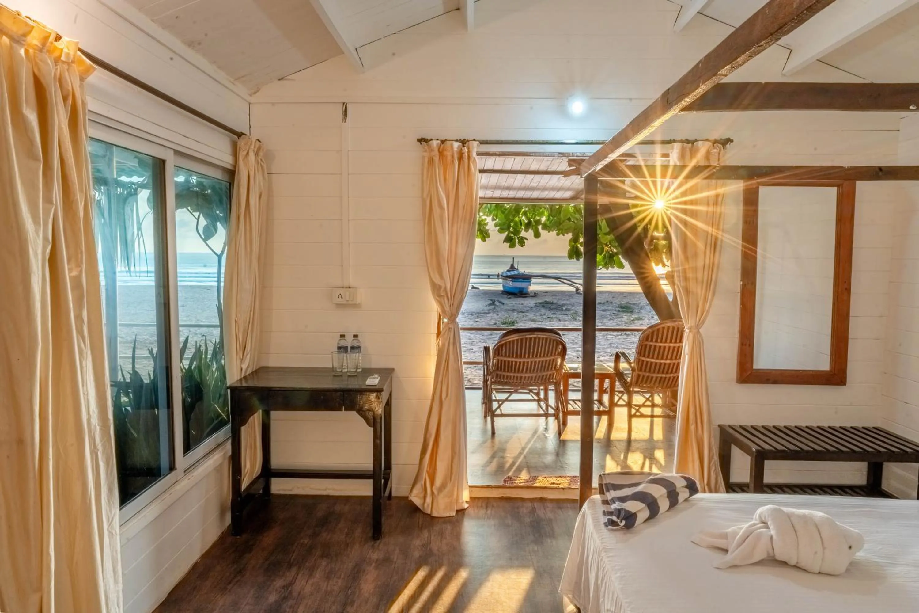 View (from property/room), Bed in Sea Star Resort