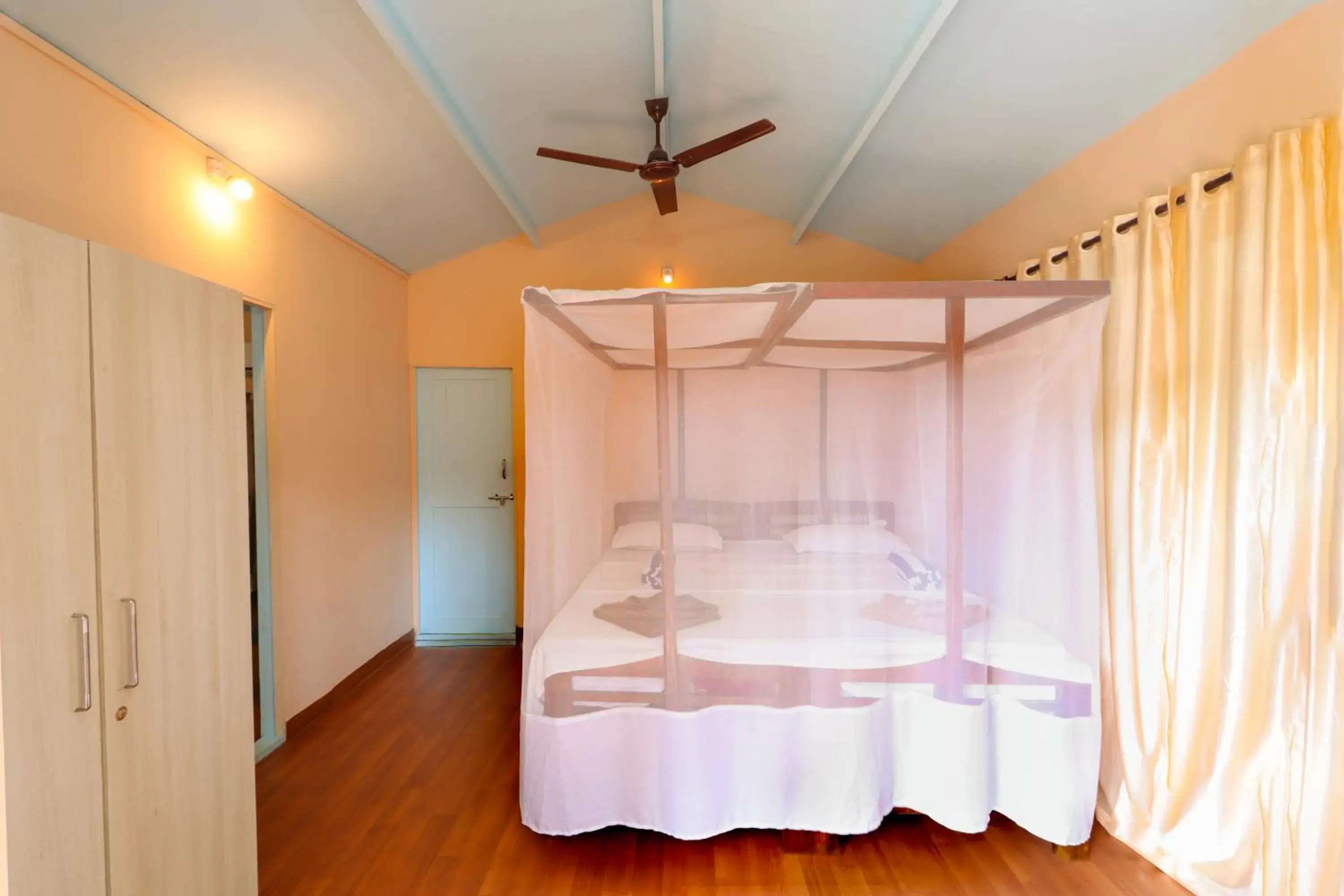 Two-Bedroom Bungalow with Garden View in Sea Star Resort Two-Bedroom Bungalow with Garden View in Sea Star Resort