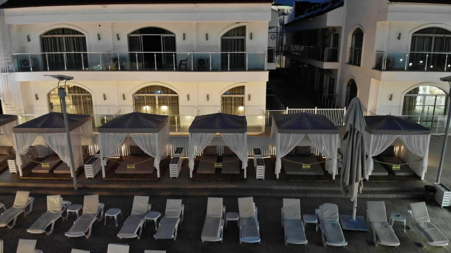 Property building in Forum Residence Hotel