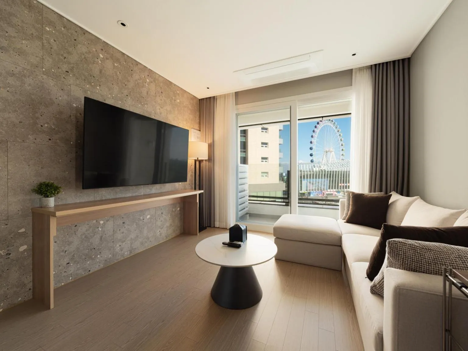 Living room in Le Collective Sokcho Beach