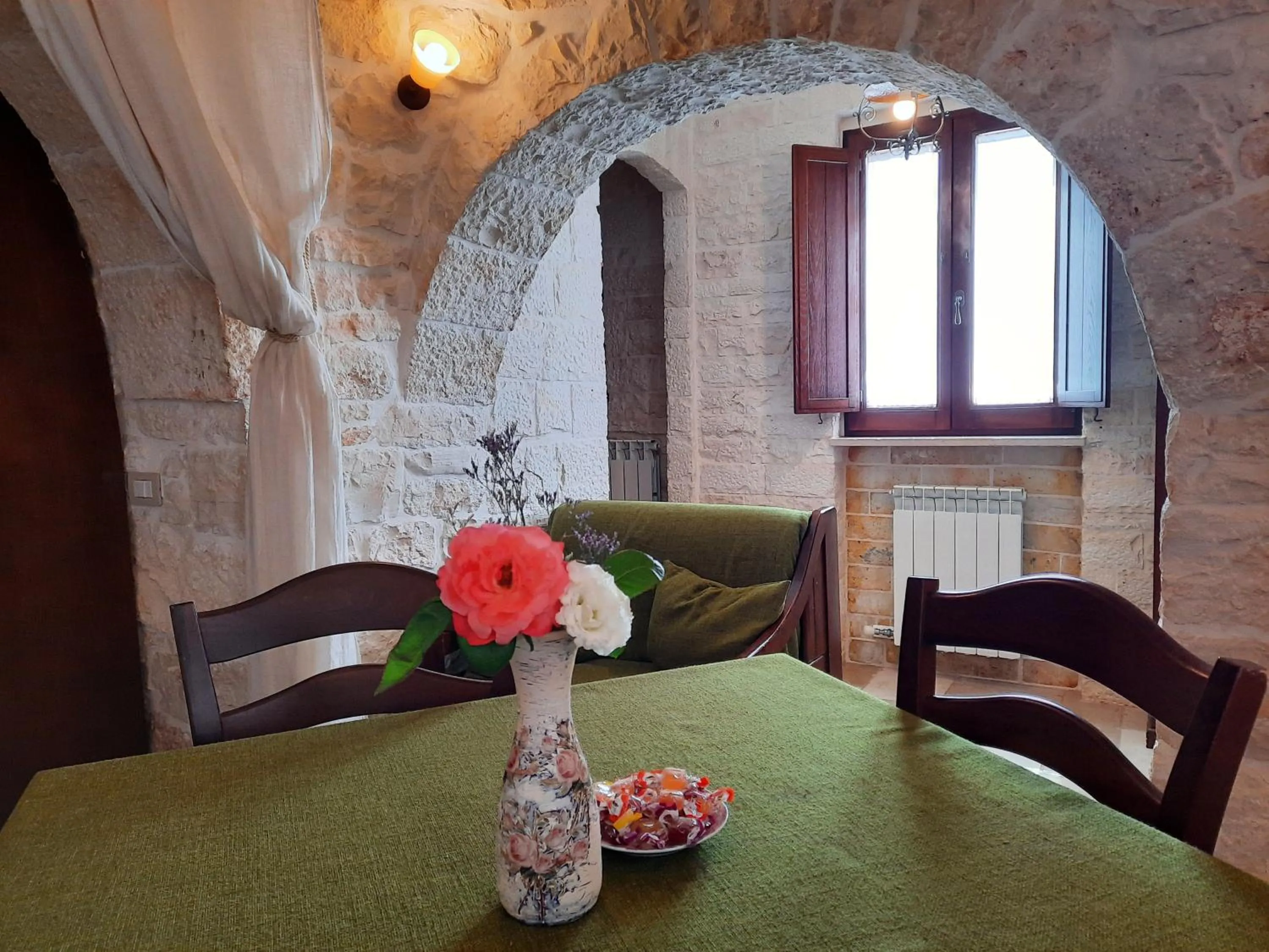Living room in La Rosa dei Trulli B&B