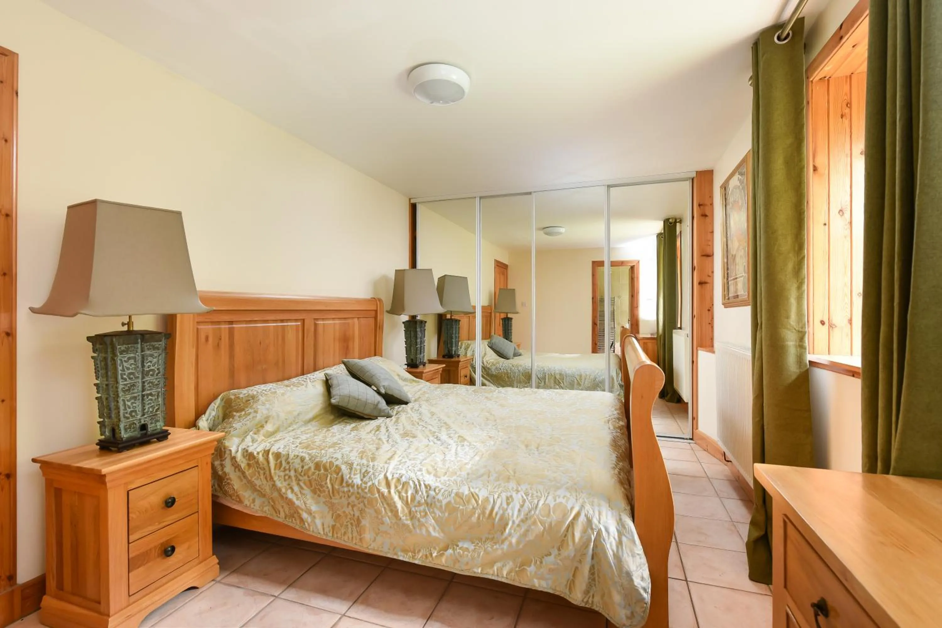 Bedroom, Bed in Errichel House and Cottages