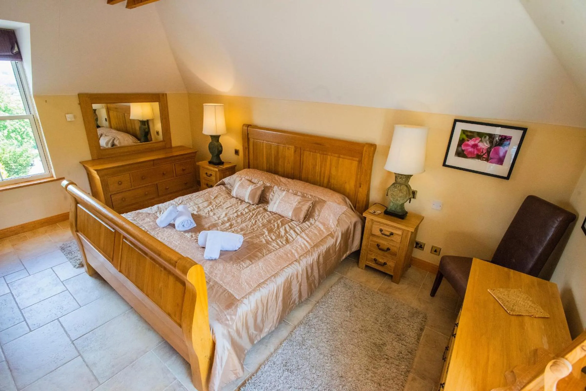 Bedroom, Bed in Errichel House and Cottages