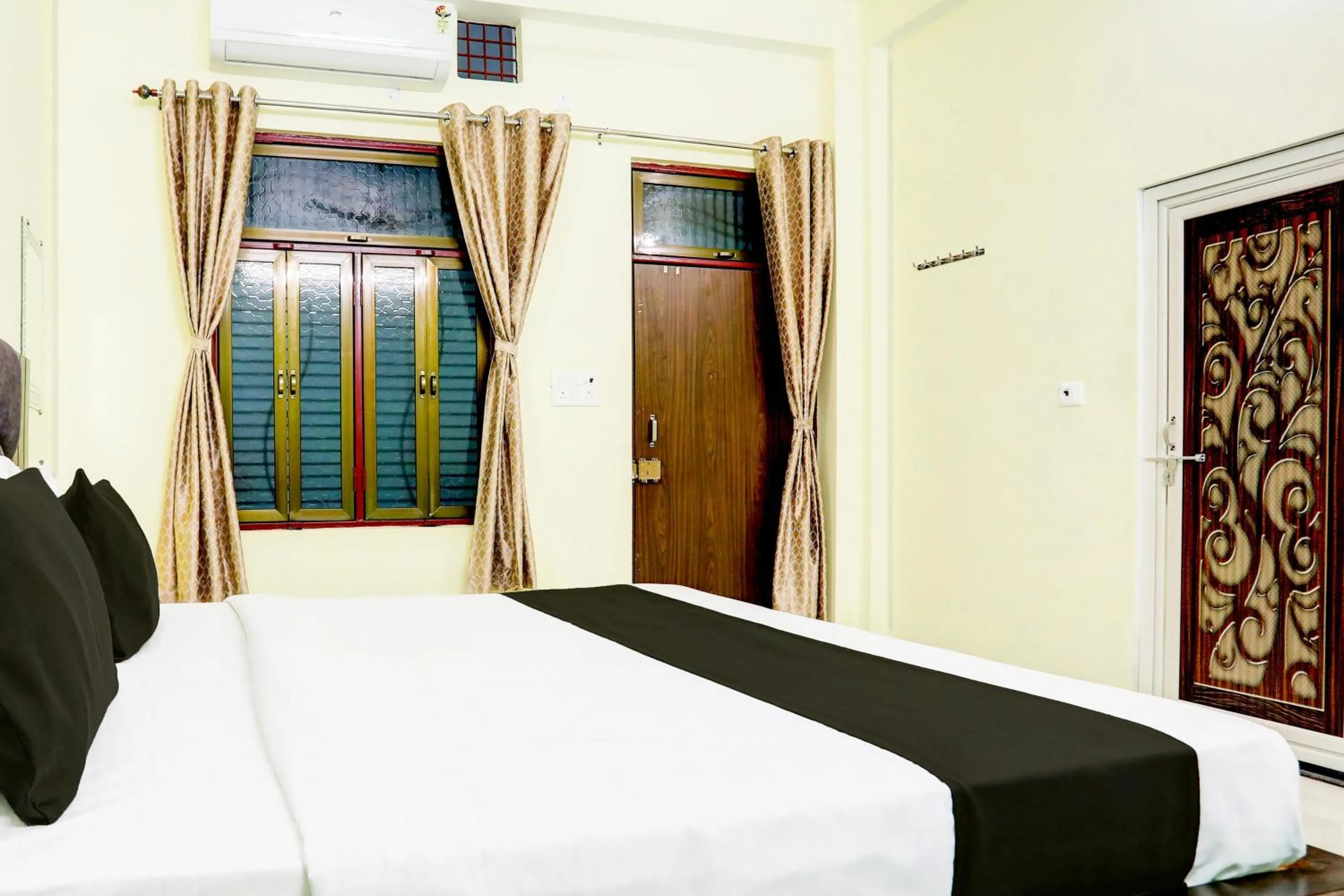 Bedroom, Bed in Hotel O Galaxy