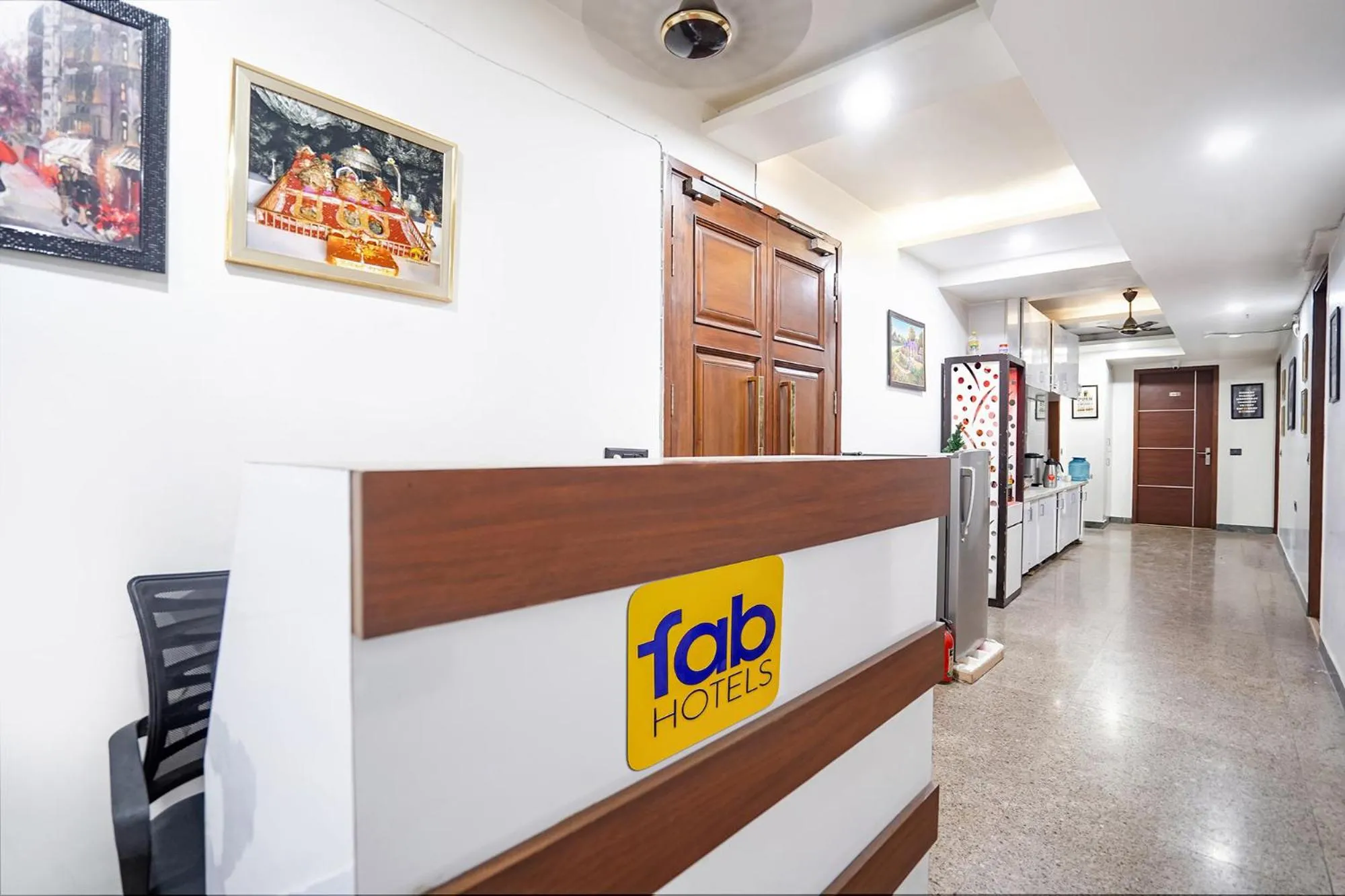 Lobby or reception in FabHotel Golden Eye Inn - Nehru Place Market