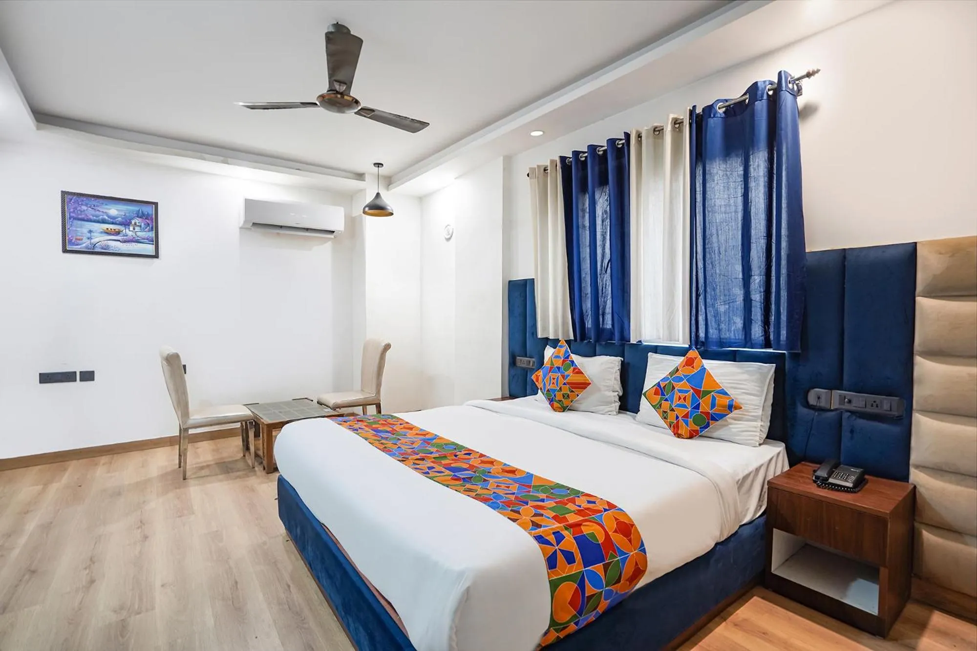 Bed in FabHotel Golden Eye Inn - Nehru Place Market