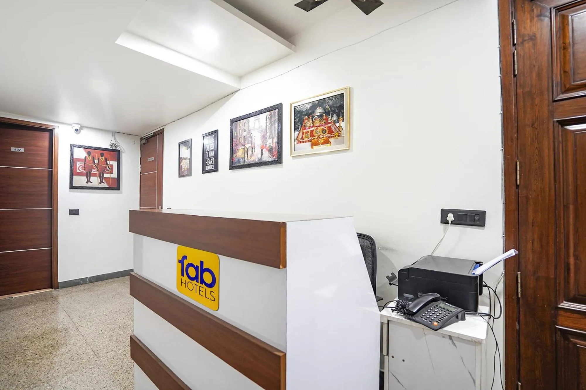 Lobby or reception in FabHotel Golden Eye Inn - Nehru Place Market