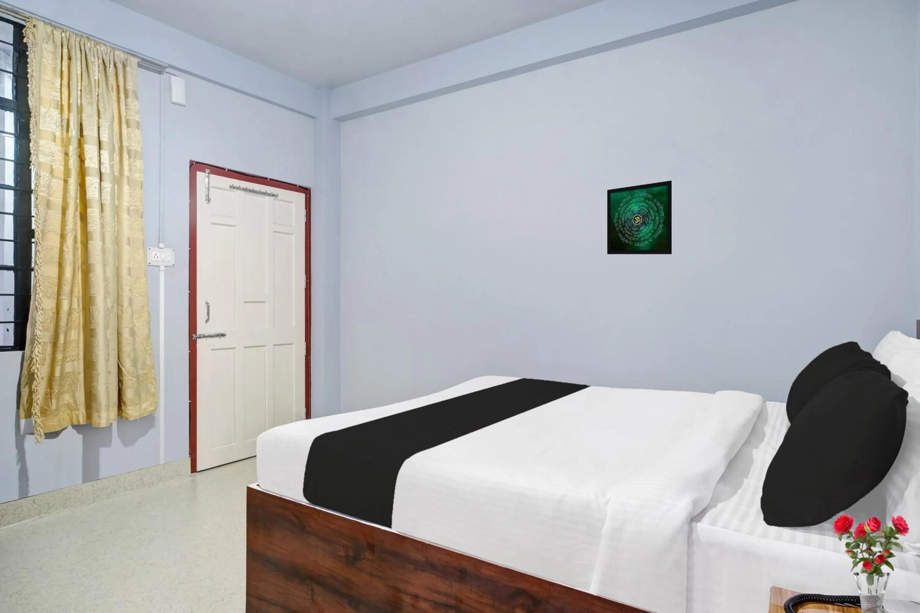 Bedroom, Bed in Super Hotel O Lapalang Shillong