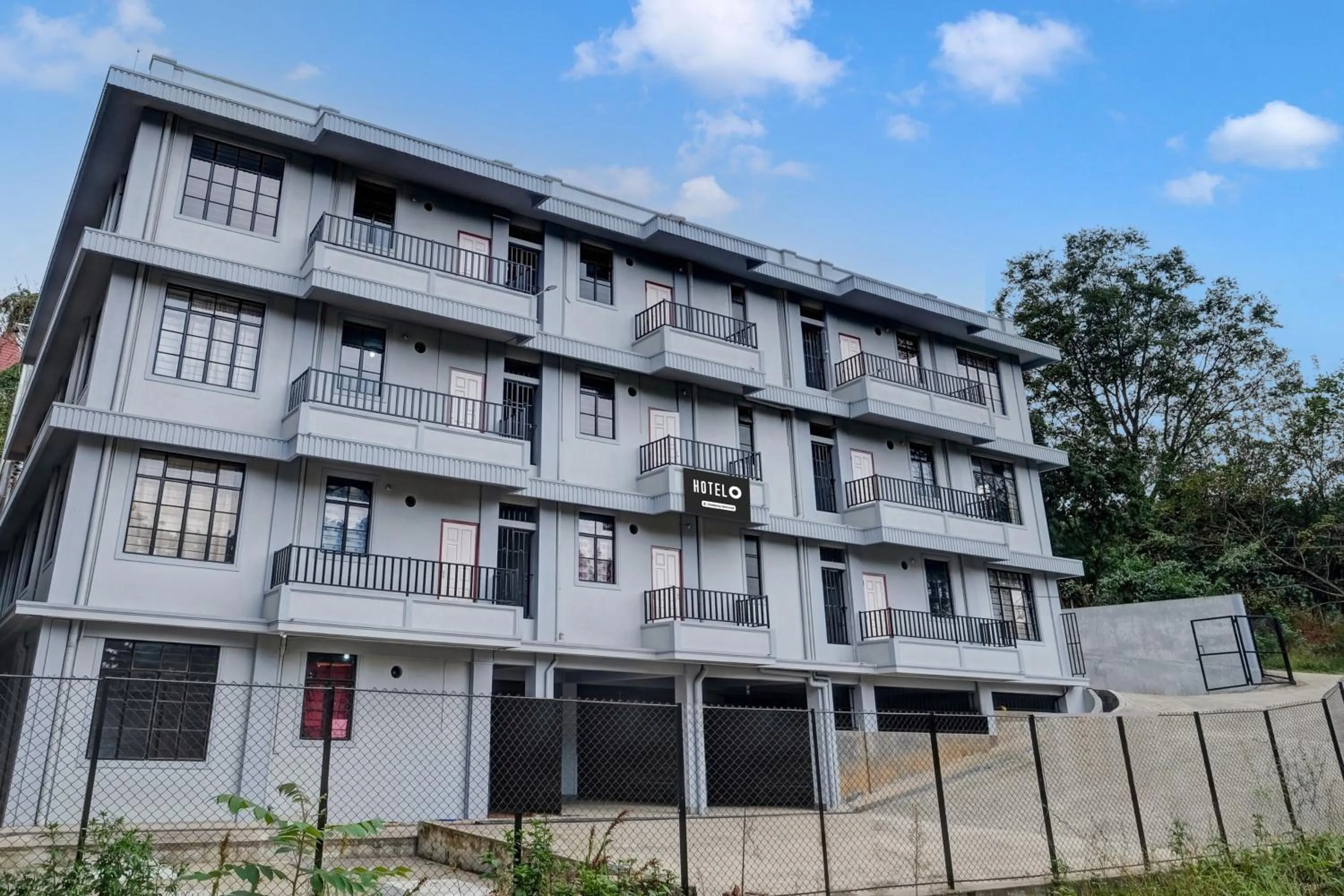 Facade/entrance in Super Hotel O Lapalang Shillong