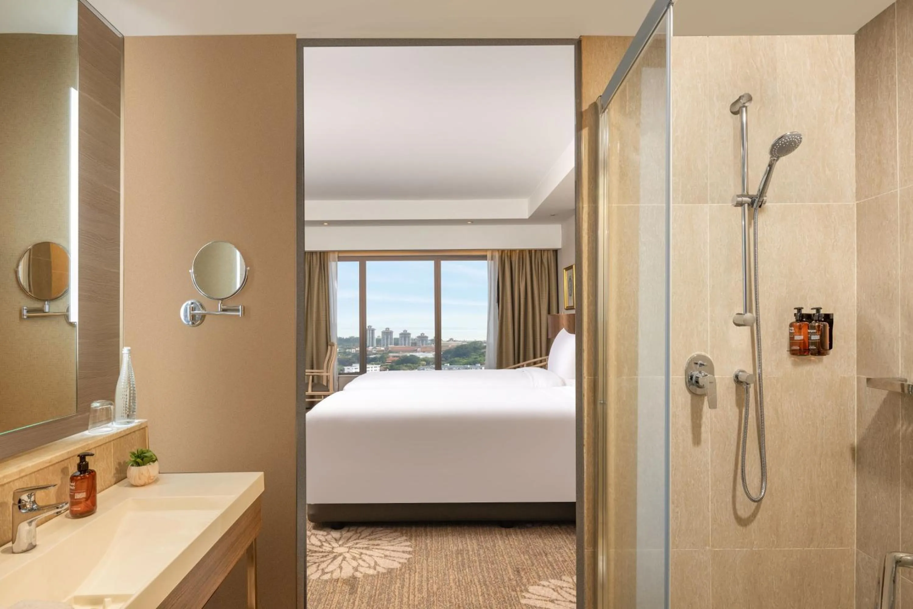 Shower, Bed in Dusit Princess Melaka