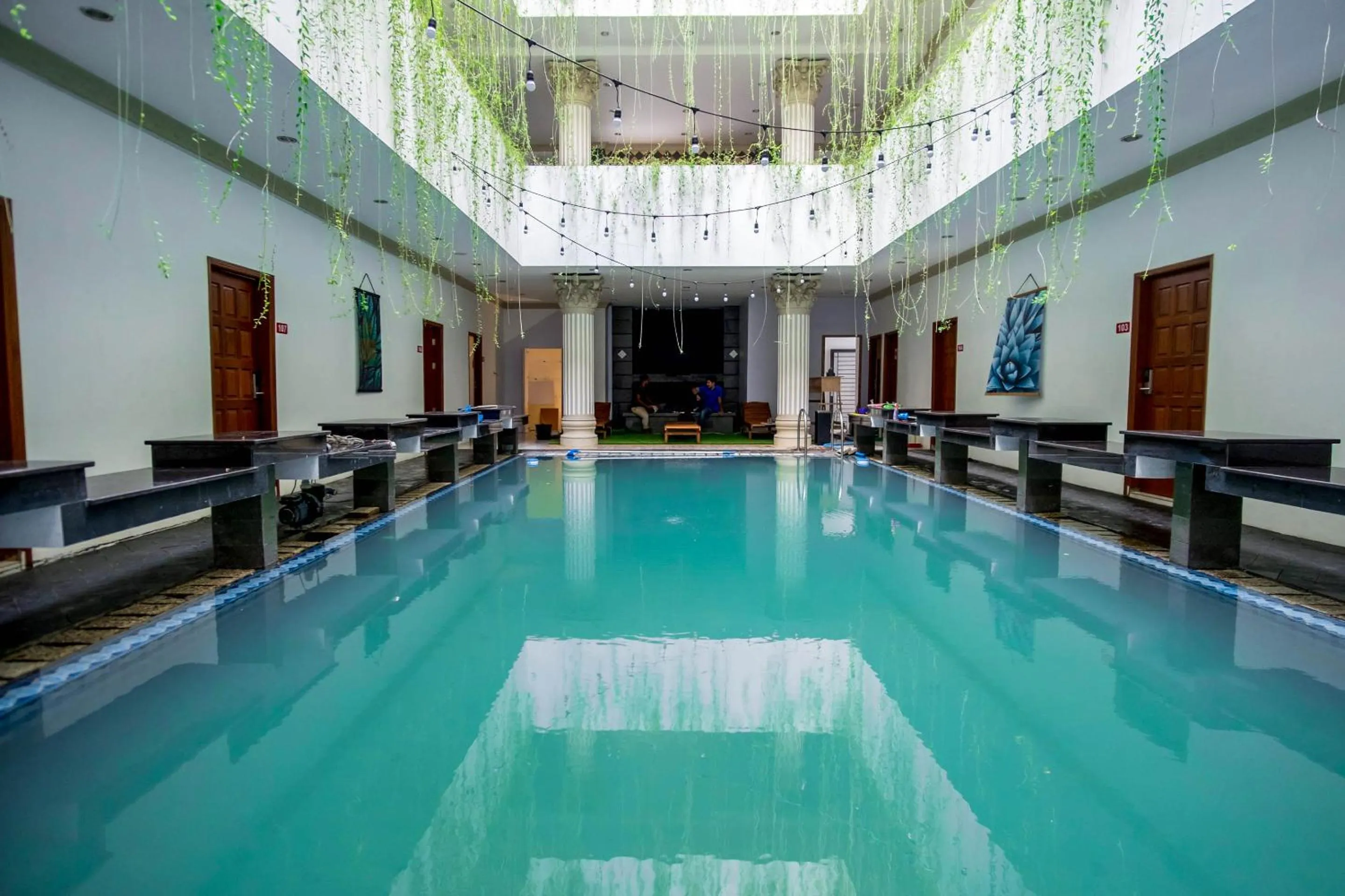 Swimming pool in Capital O 293 Mutiara Hijau Suites Syariah