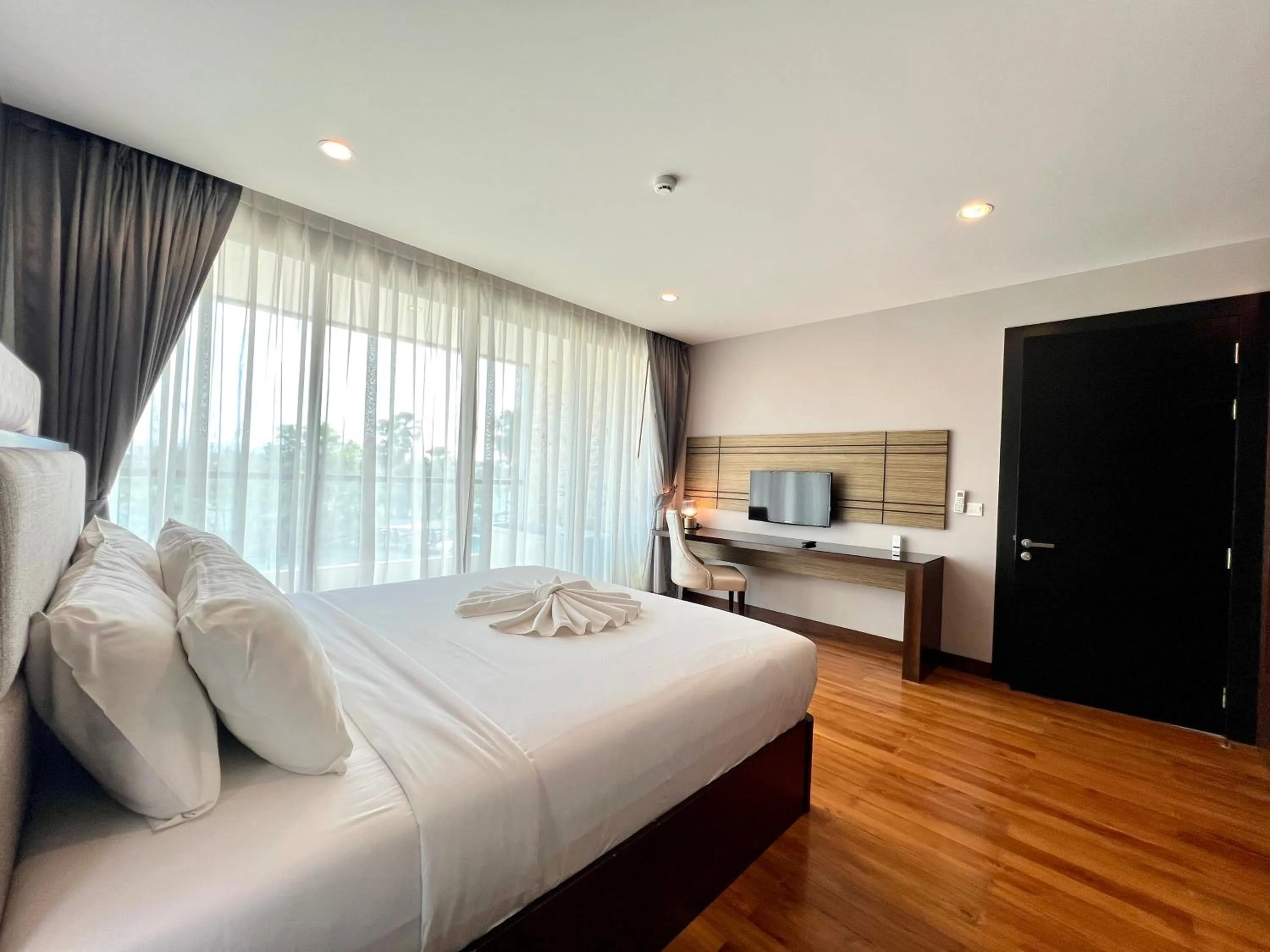 Bedroom, Bed in The Regent Bangtao by RESAVA