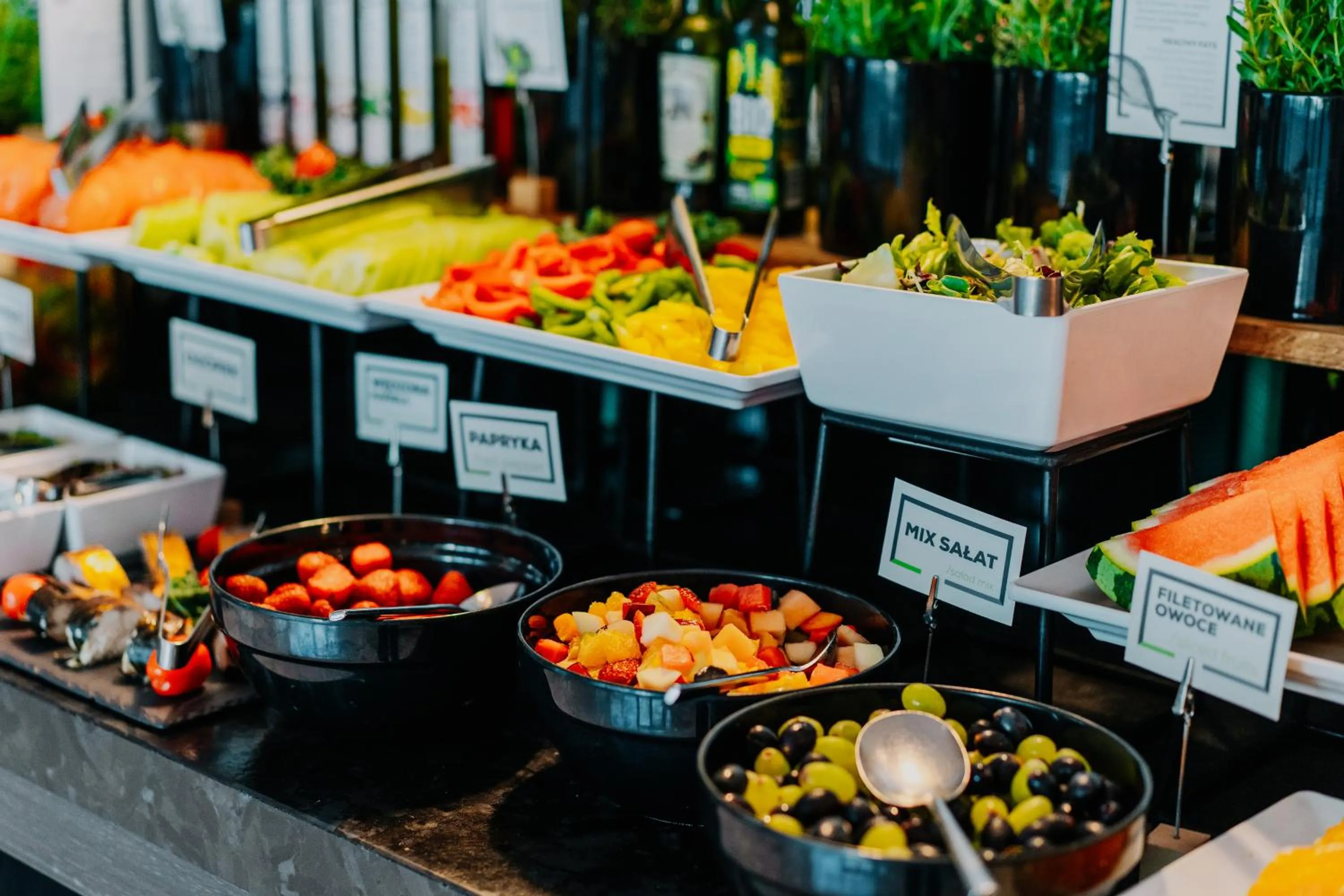 Restaurant/places to eat in Q Hotel Plus Kraków