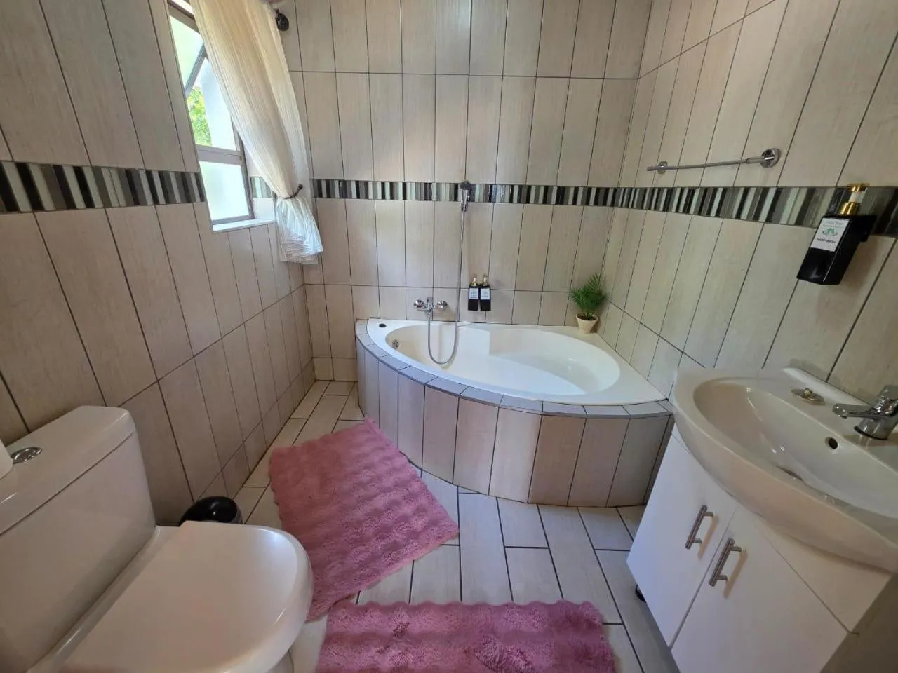 Bathroom in Aloe Tree Guest House