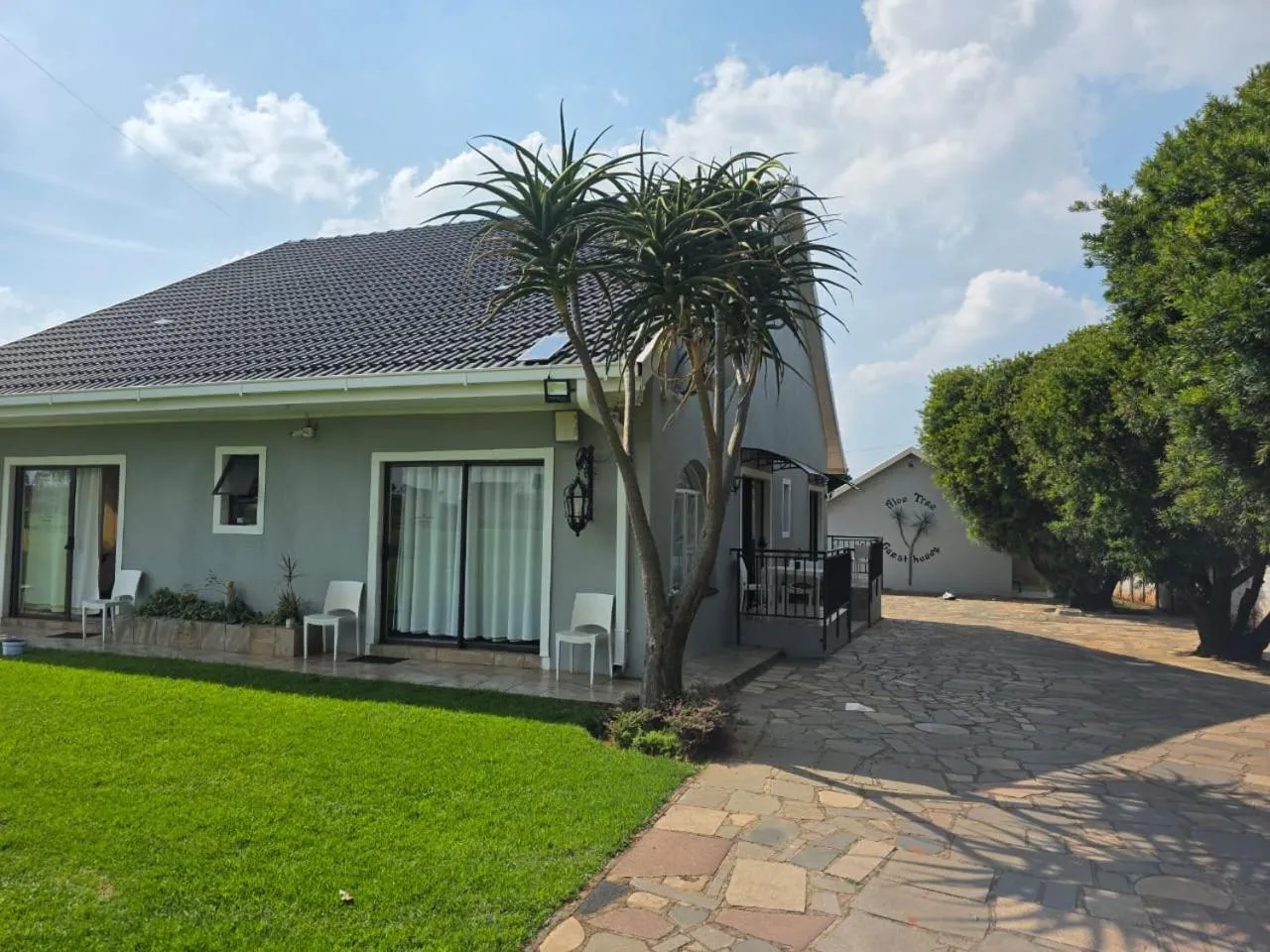 Aloe Tree Guest House