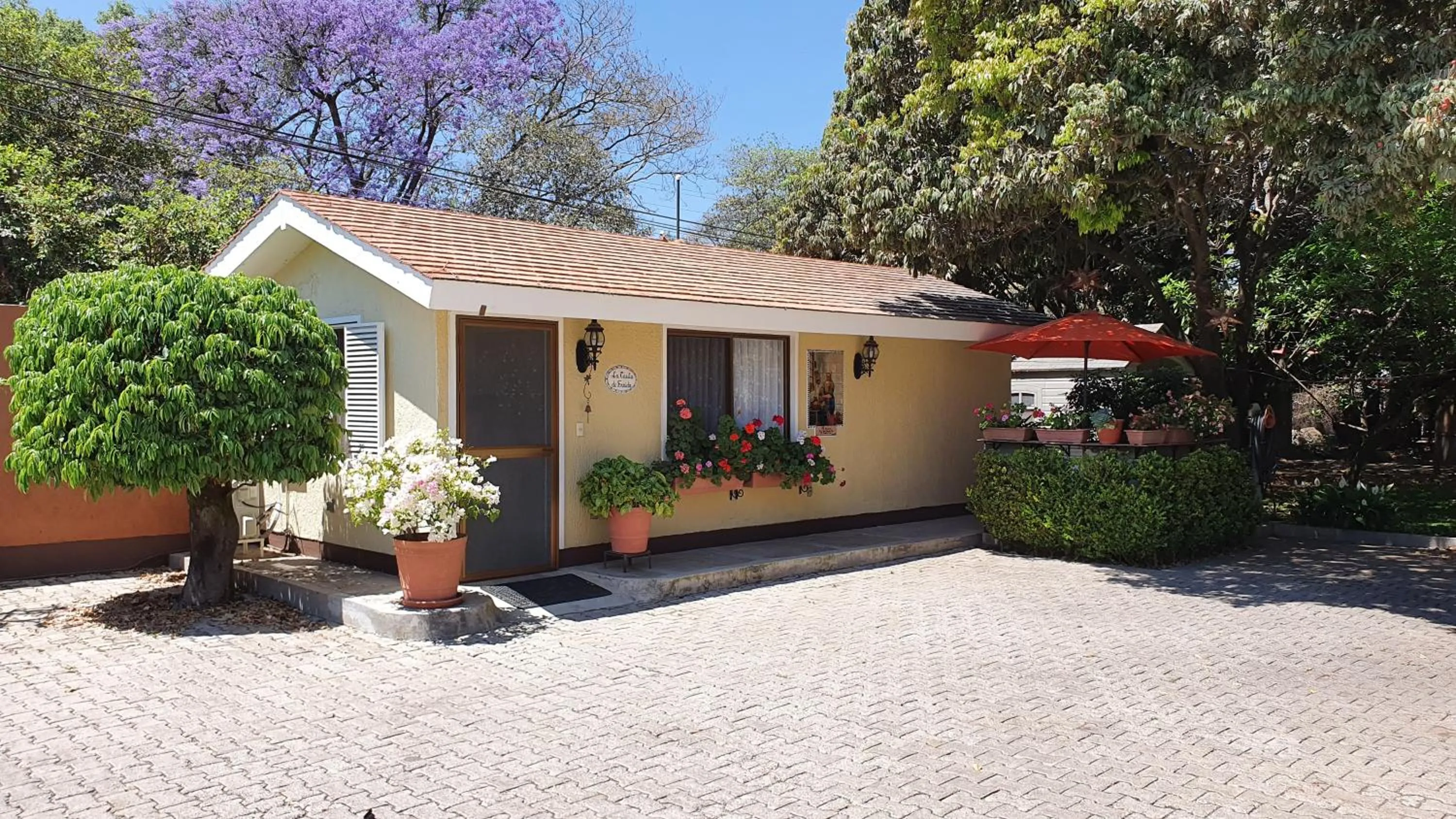 One-Bedroom Chalet in Las Casitas Campestres de Fraida - Un Oasis dentro de la Ciudad