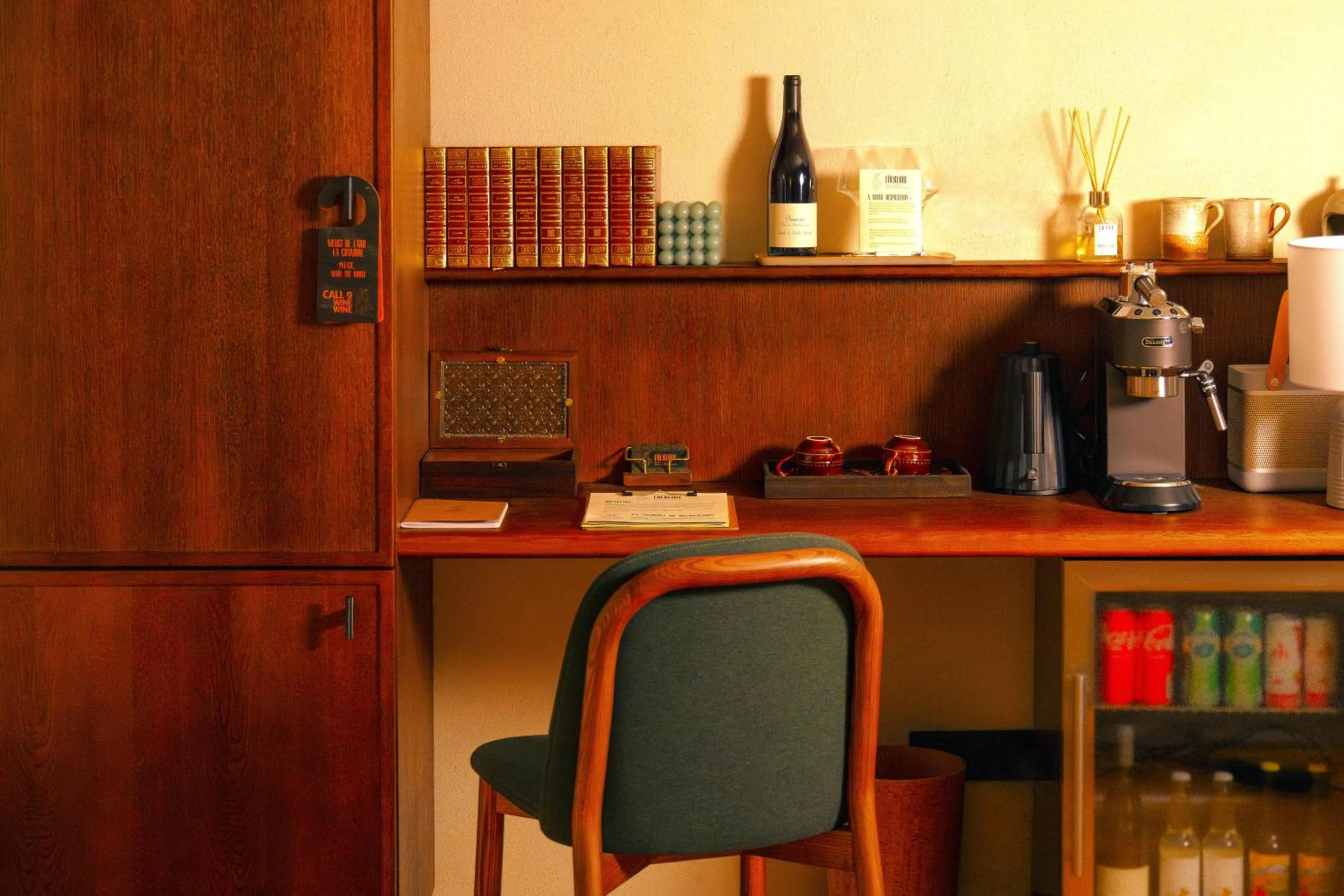 Coffee/tea facilities in FÓLKLORE Boutique Hôtel