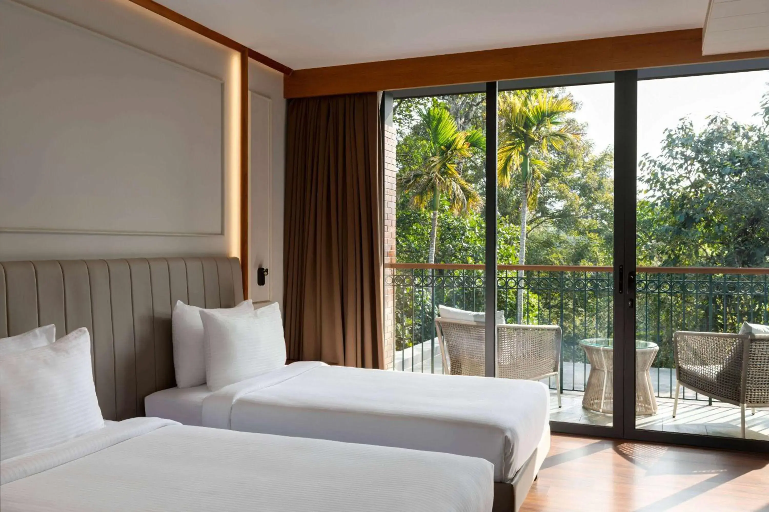 Photo of the whole room in Morickap Lord's 83, Trademark Collection by Wyndham Photo of the whole room in Morickap Lord's 83, Trademark Collection by Wyndham