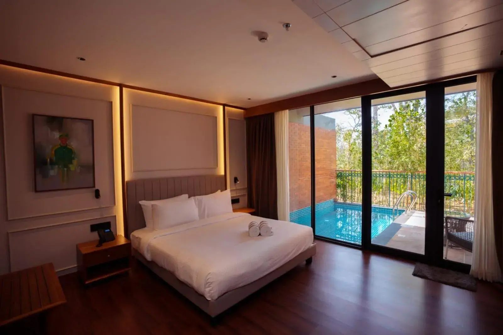 Photo of the whole room in Morickap Lord's 83, Trademark Collection by Wyndham Photo of the whole room in Morickap Lord's 83, Trademark Collection by Wyndham