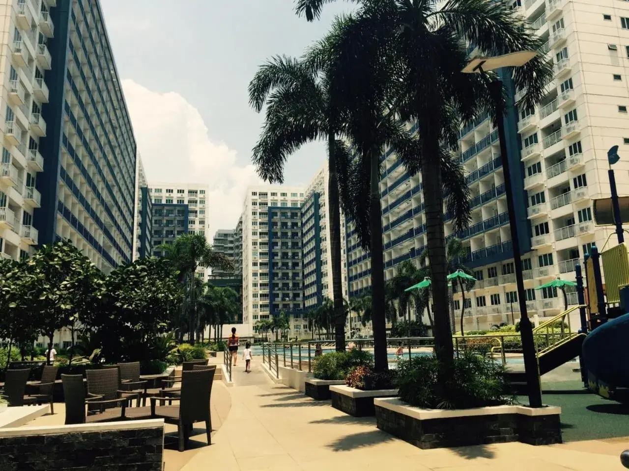 Facade/entrance in Jericho's Place Facade/entrance in Jericho's Place