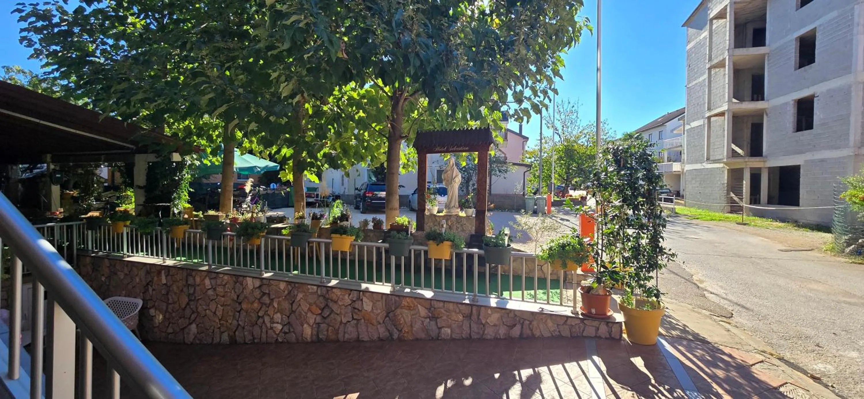 Hotel Sebastian