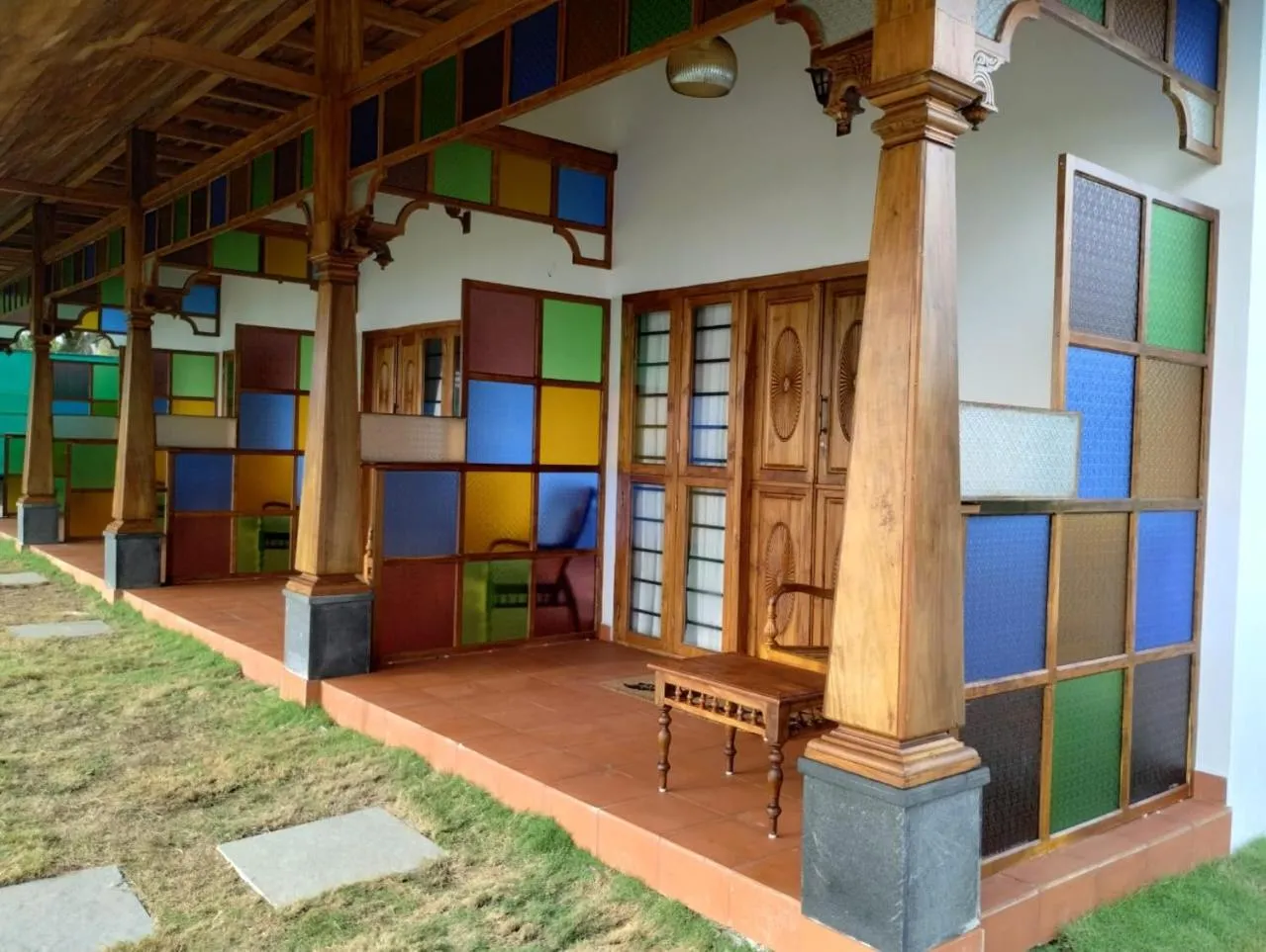 Property building in Ragas - Marari Beach Villa By Perfect Stays