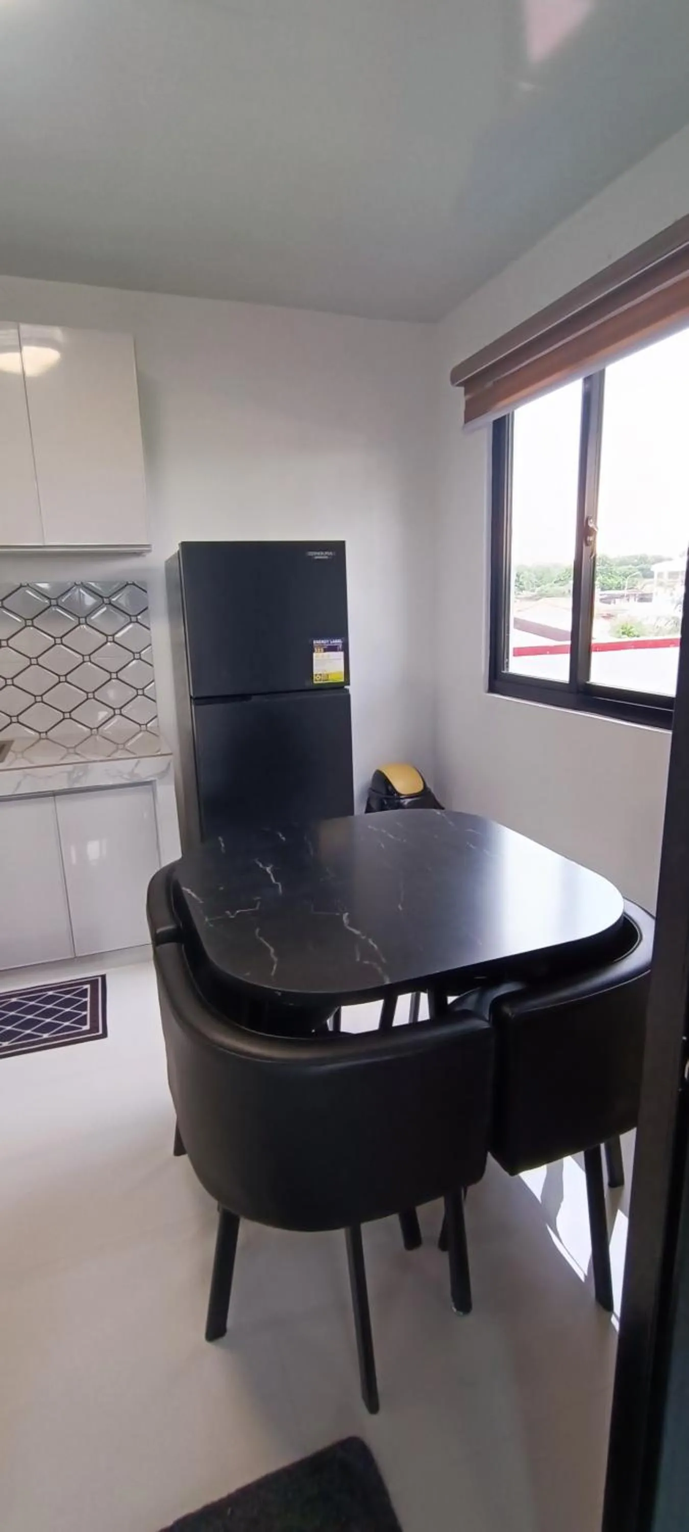 Deluxe One-Bedroom Apartment in Stay at Diez