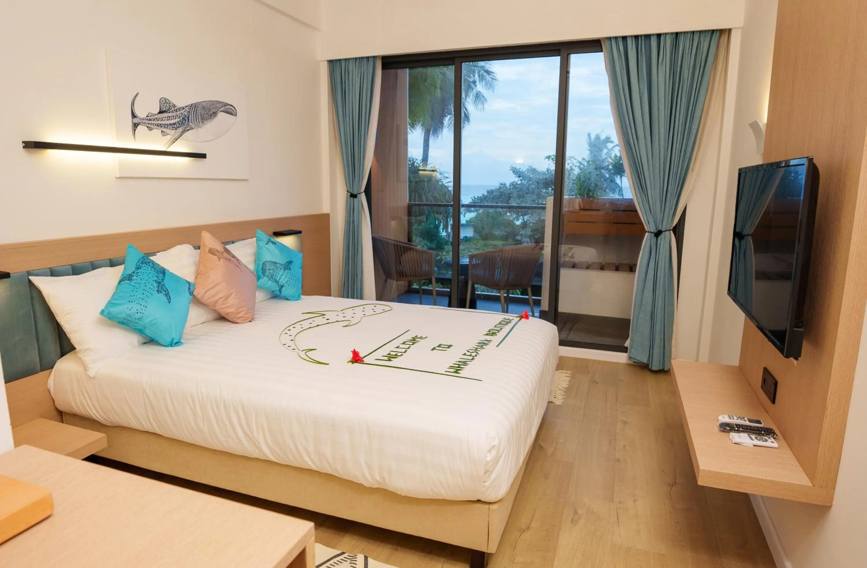 View (from property/room), Bed in Whale Shark Boutique