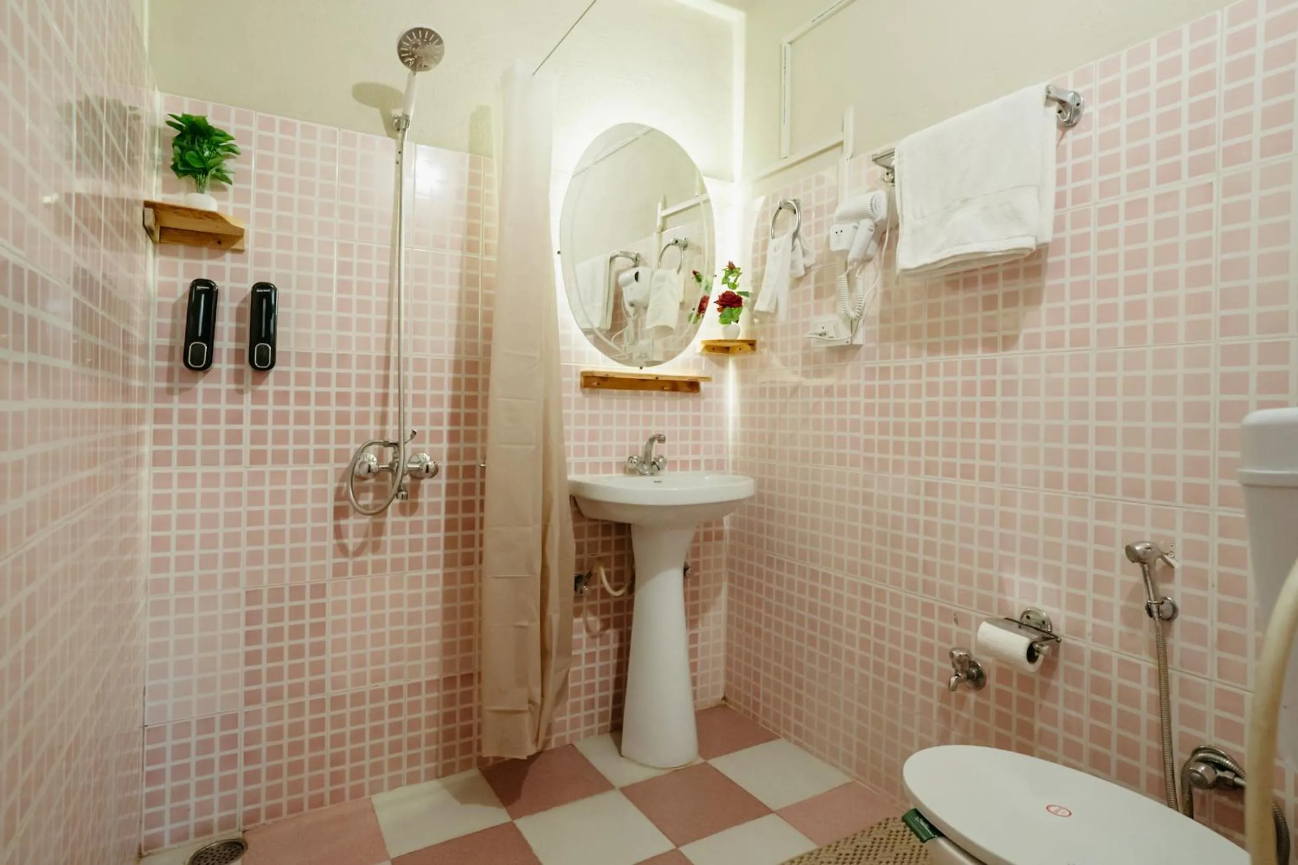 Toilet in The Hood