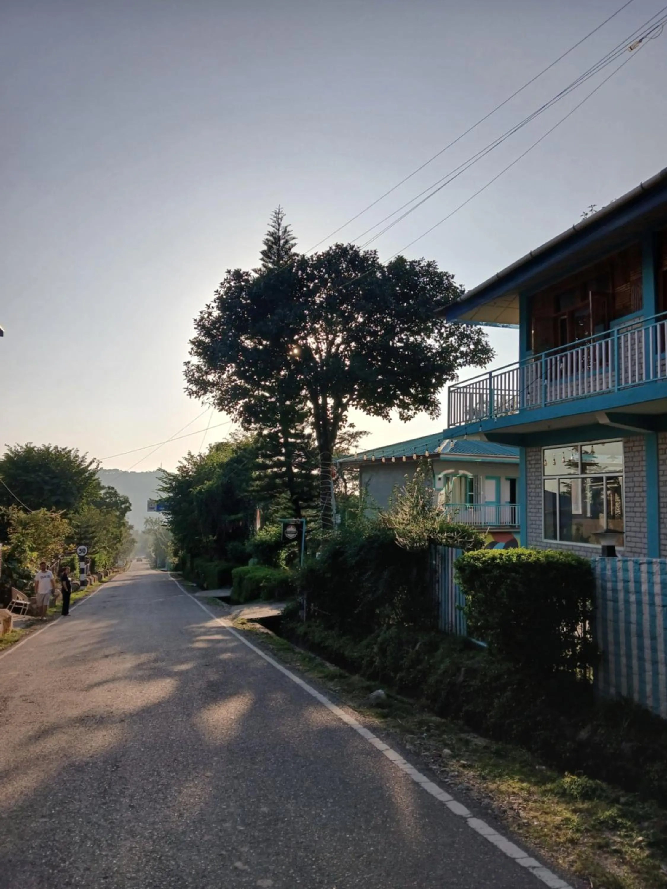 Facade/entrance in The Hood