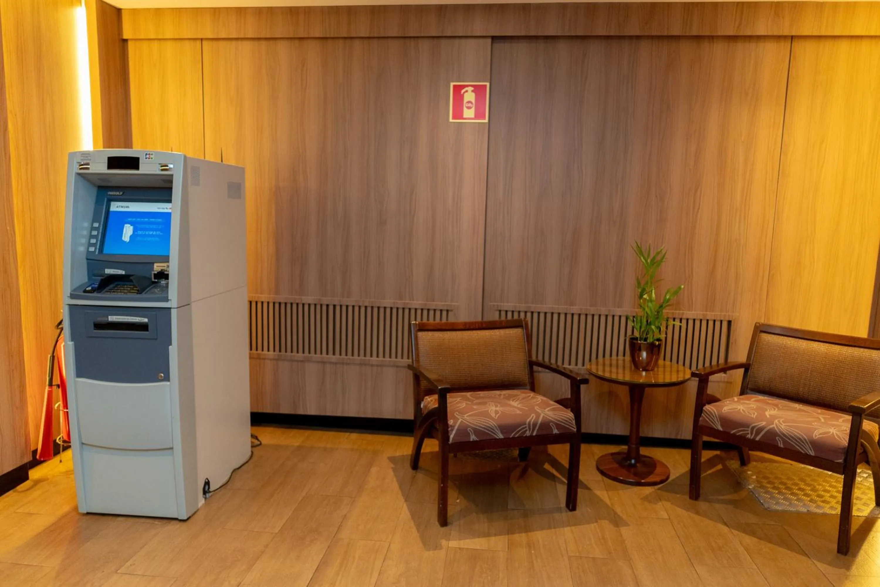 Del Rey Quality Hotel