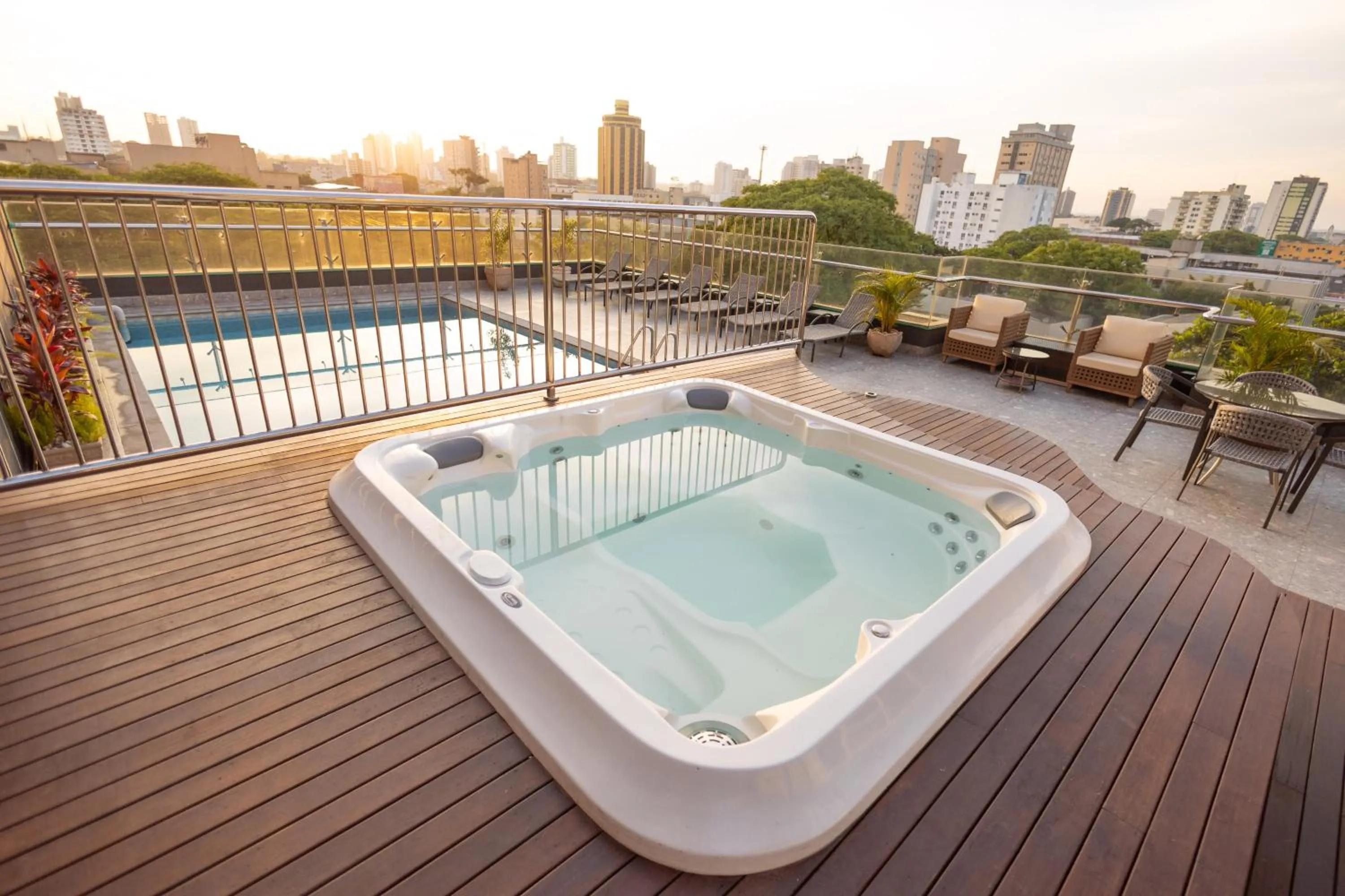 Del Rey Quality Hotel