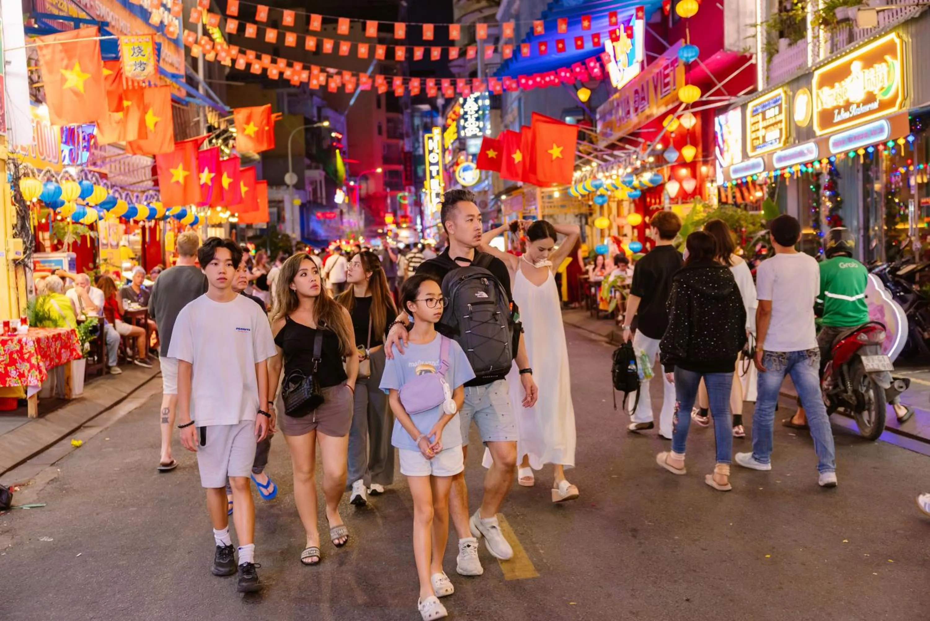 THE RICE HOTEL Nong Thon Dai Viet 131 Bui Vien