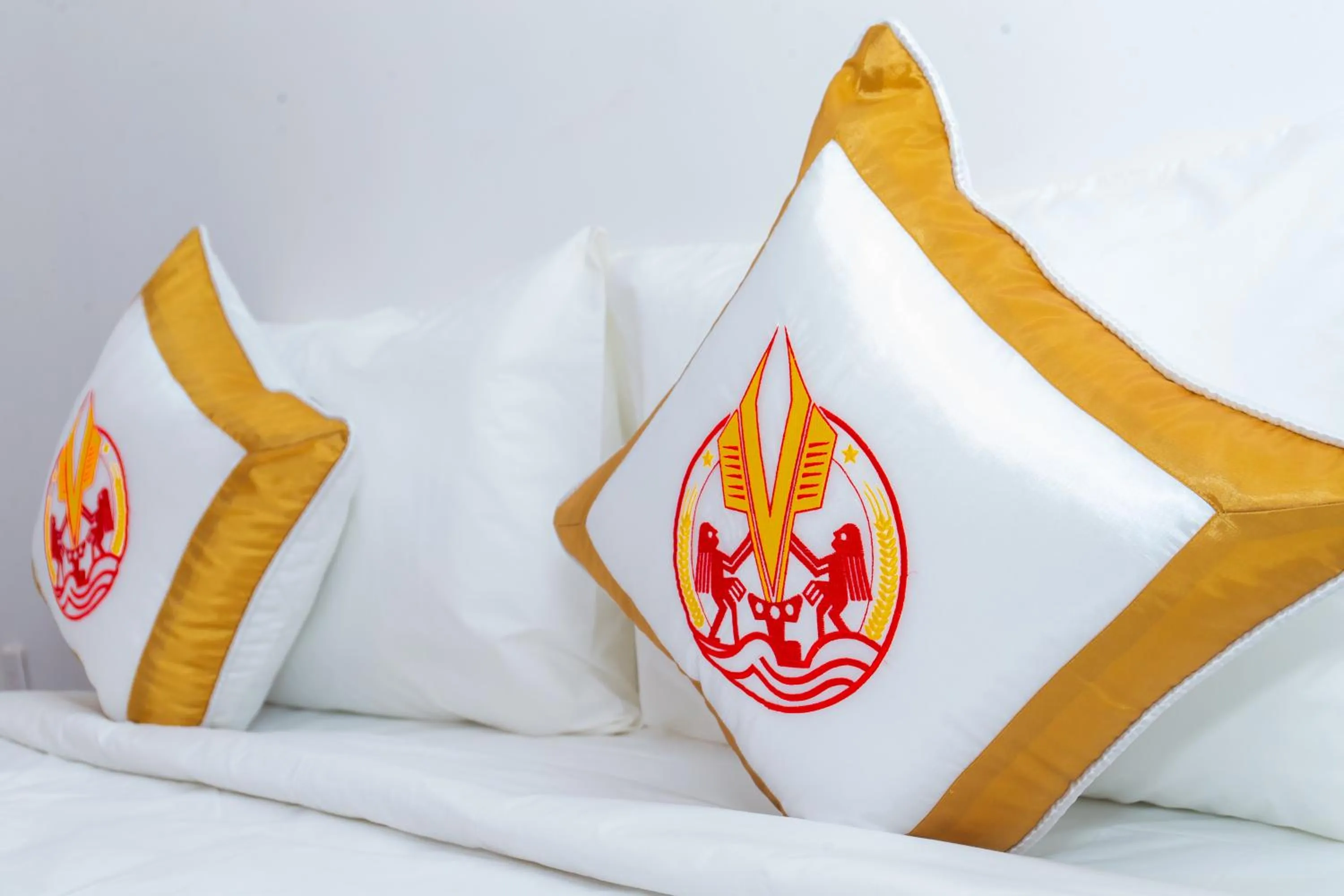 Bed in THE RICE HOTEL Nong Thon Dai Viet 131 Bui Vien