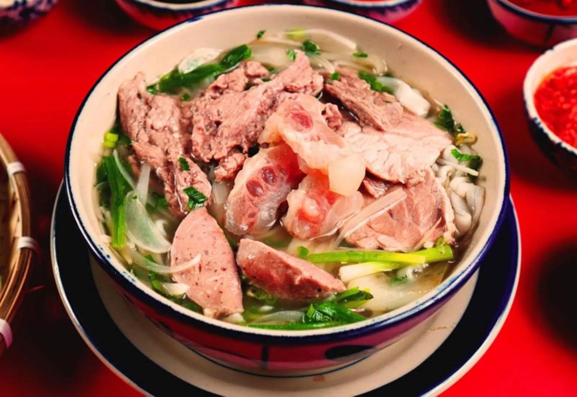 Restaurant/places to eat in THE RICE HOTEL Nong Thon Dai Viet 131 Bui Vien